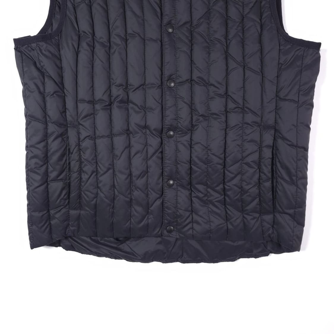 BON 구스다운 V넥 블랙 경량 패딩 베스트 상품이미지4