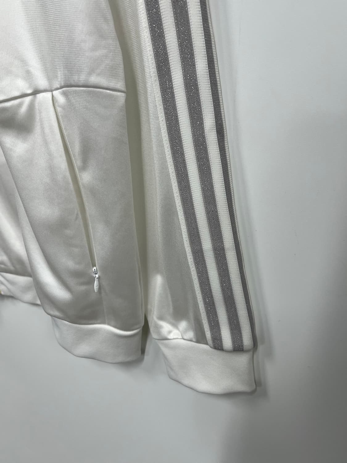 아디다스 화이트 실버 삼선로고 Y2K 트랙탑 져지  상품이미지4