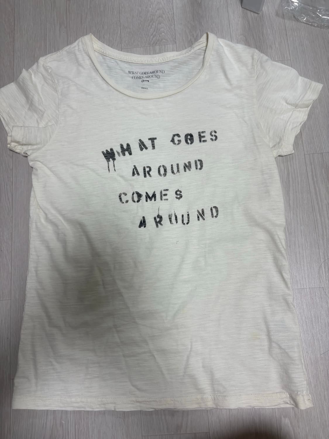 What goes around comes around 티셔츠  상품이미지1