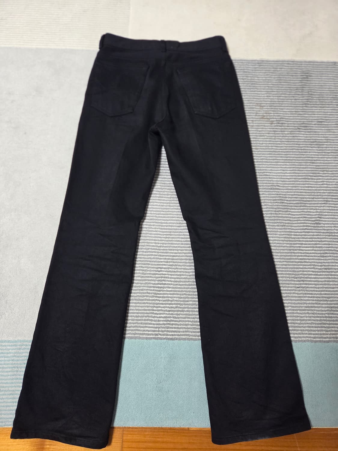 엘무드 레이 플레어 데님 퓨어블랙 44 상품이미지2