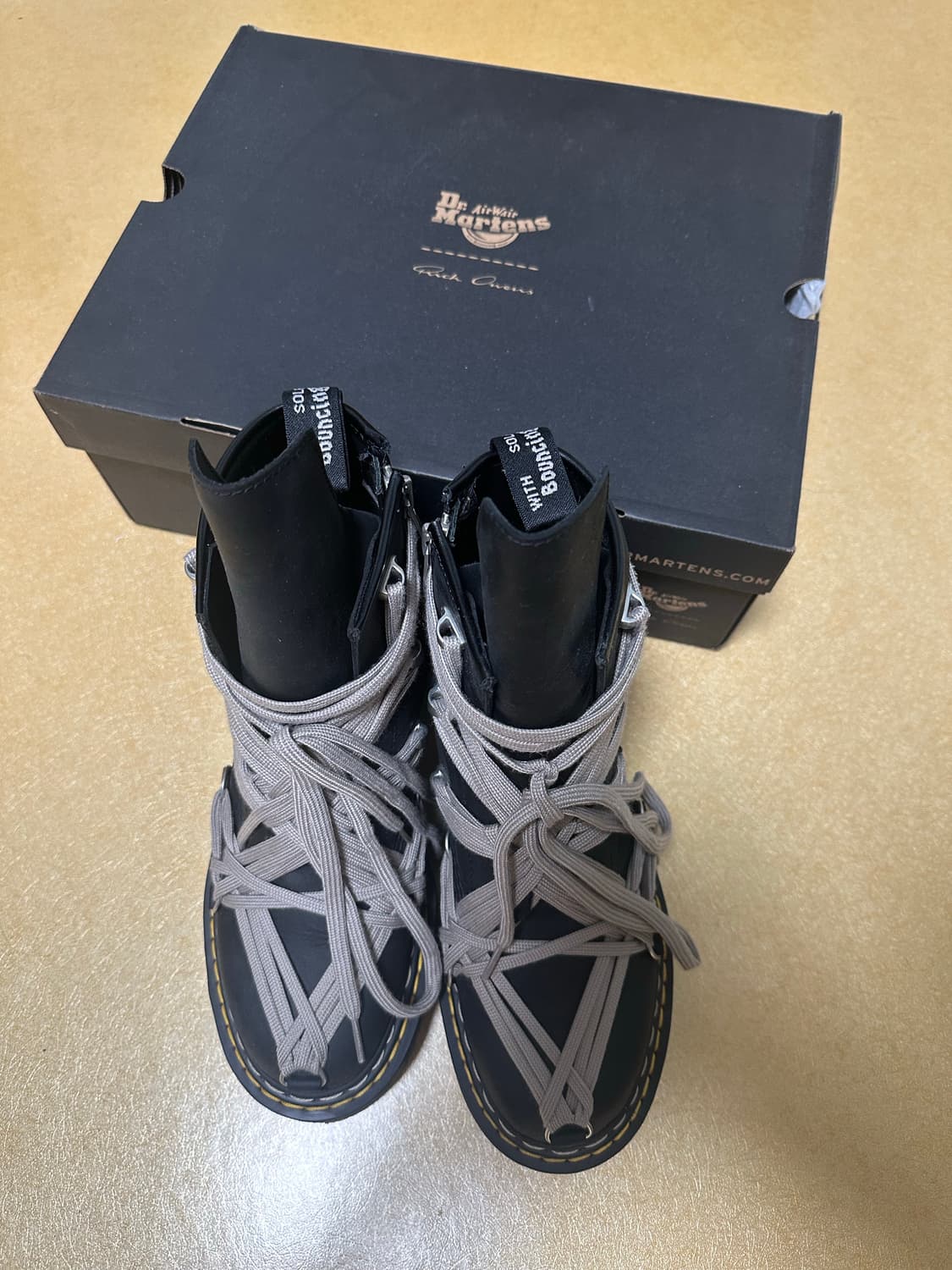 릭오웬스 닥터마틴 1460 쿼드 솔 메가레이스 부츠 270 상품이미지1