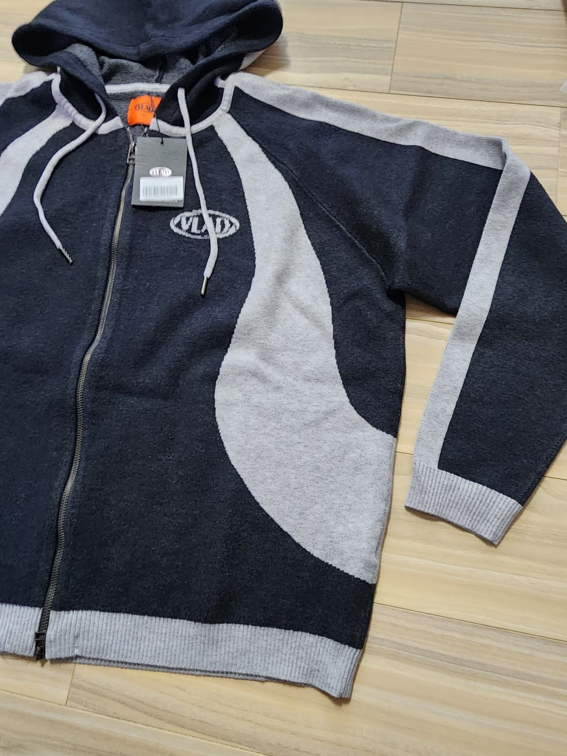 디미트리블랙VLAD슬래쉬니트후드집업자켓차콜 상품이미지2