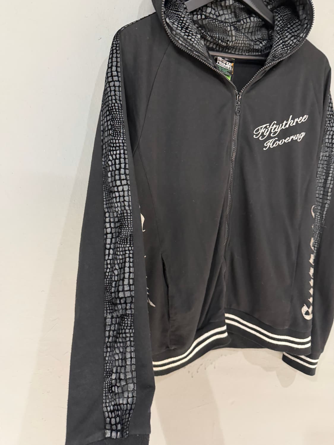 skull cubic python line hood zip-up 상품이미지8