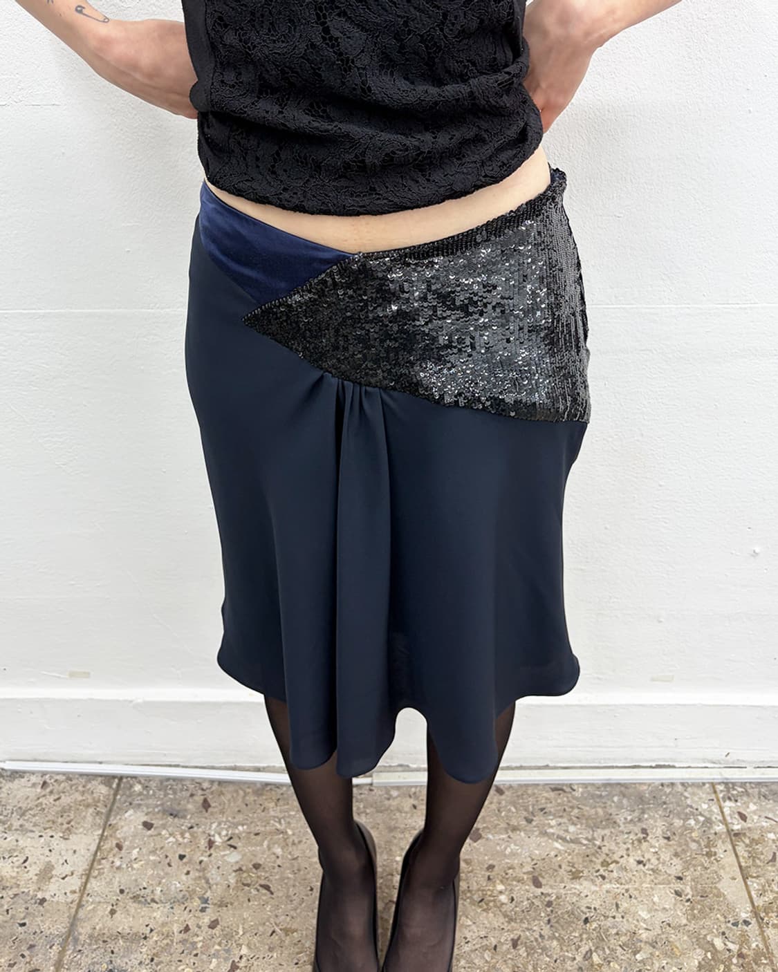 엠포리오 아르마니 2002F/W 세퀸 트리밍 스커트 상품이미지4