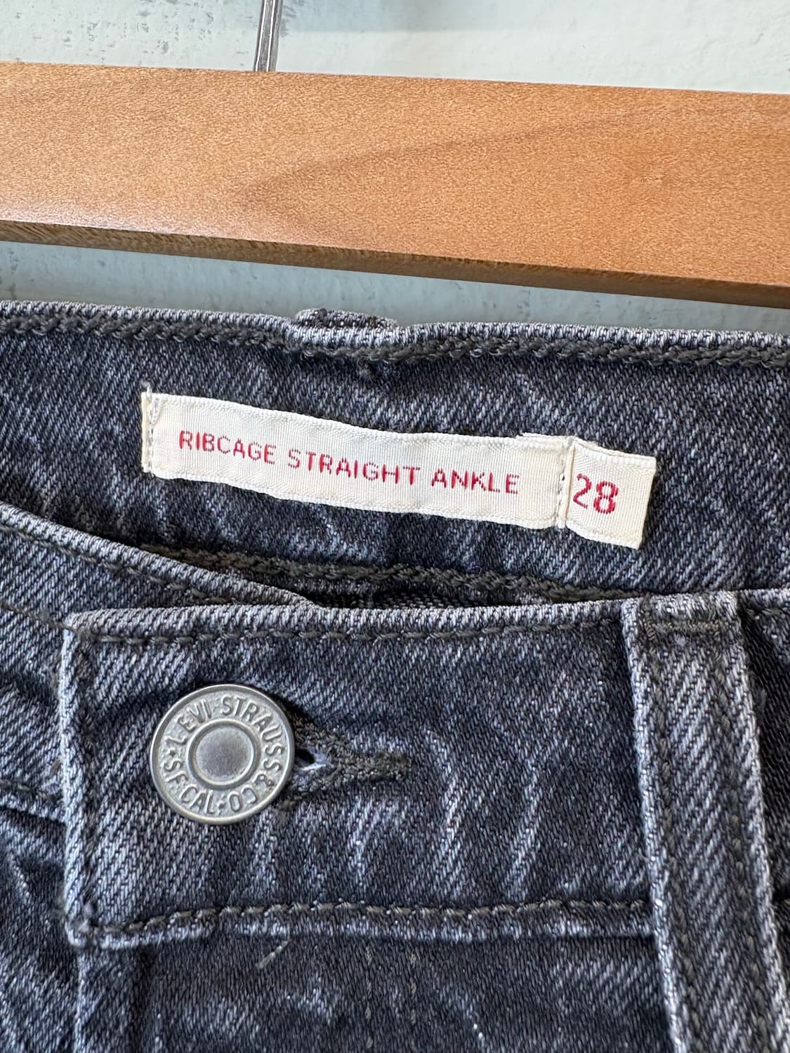 리바이스 프리미엄 흑청 데님팬츠 상품이미지7