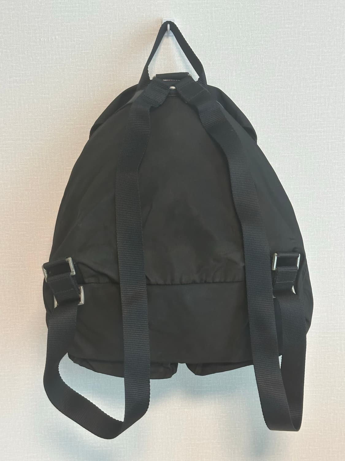 프라다 투포켓 포코노 나일론 백팩 미디엄 상품이미지5