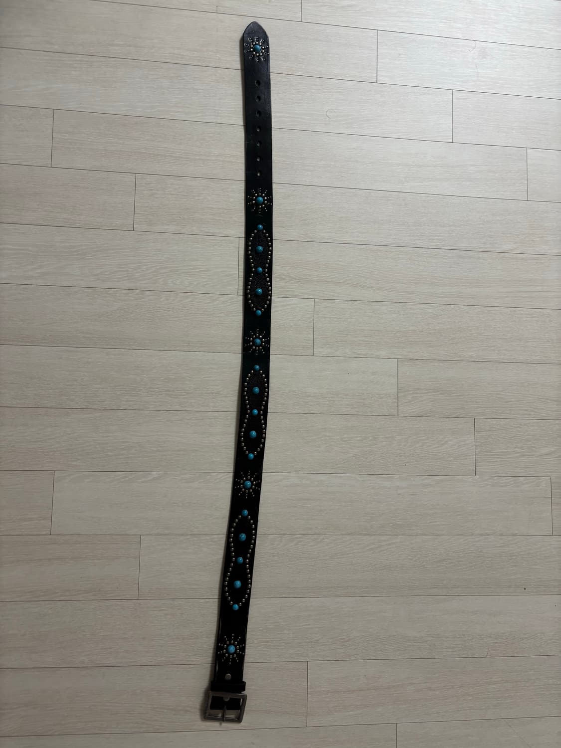 아웃스탠딩 스터드벨트  상품이미지3
