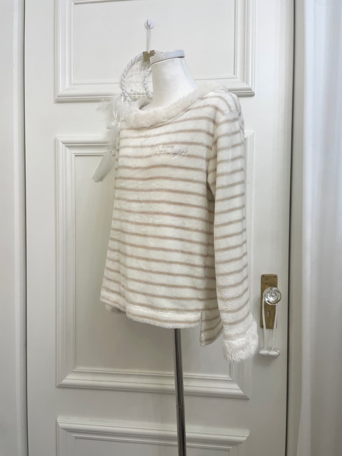 ivory beige stripe fur point home wear 상품이미지2