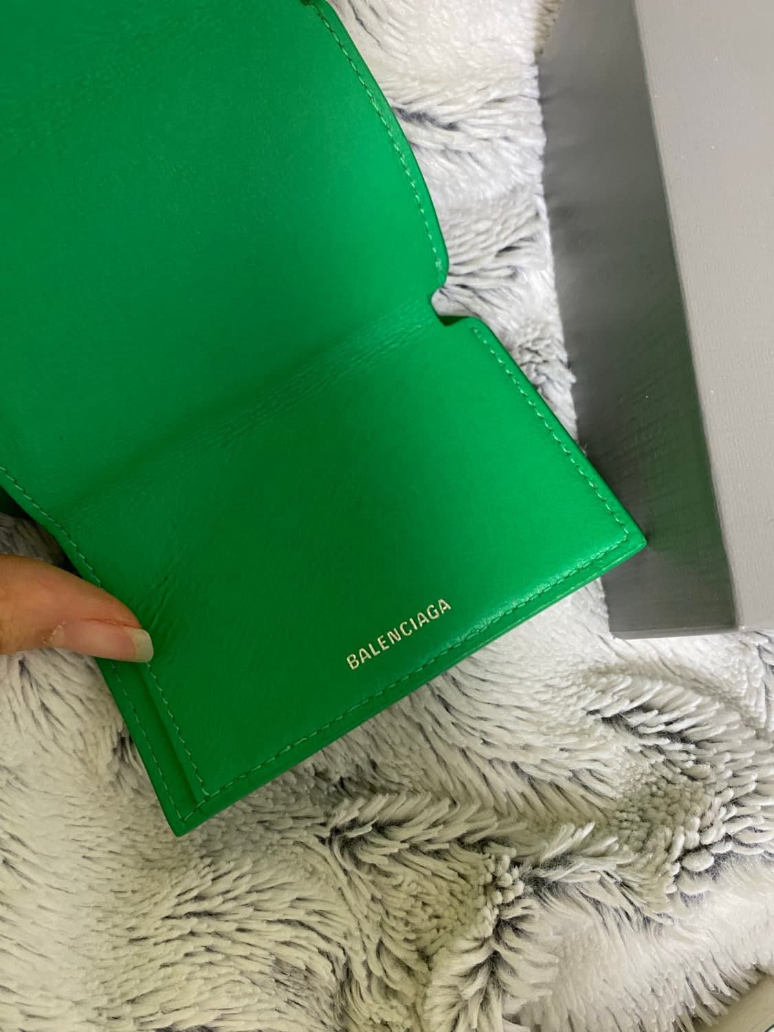 발렌시아가 상품이미지4