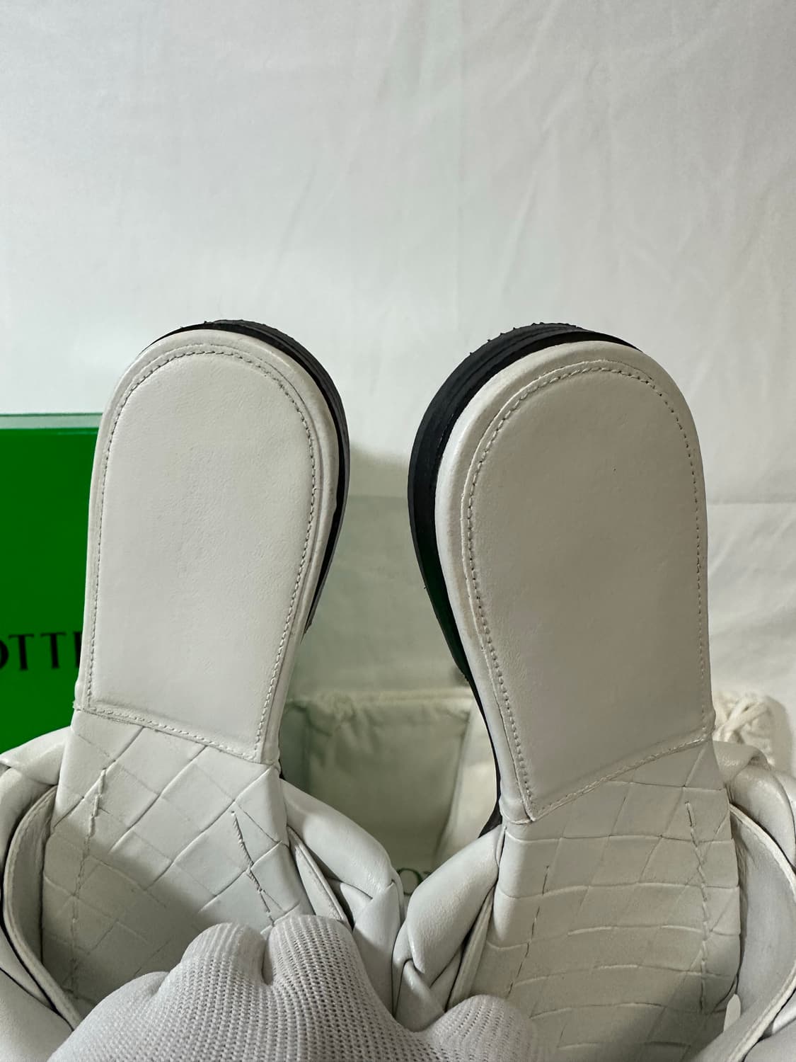 보테가베네타 리도 뮬 화이트 (36) 상품이미지4