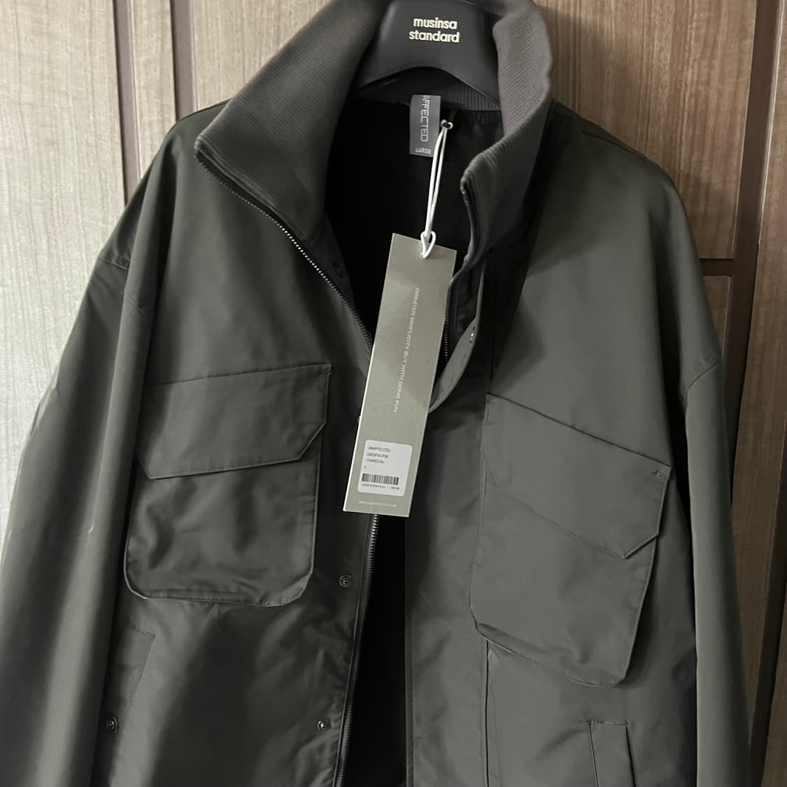 새상품(L)언어펙티드 불렛프루프 점퍼 챠콜 상품이미지2