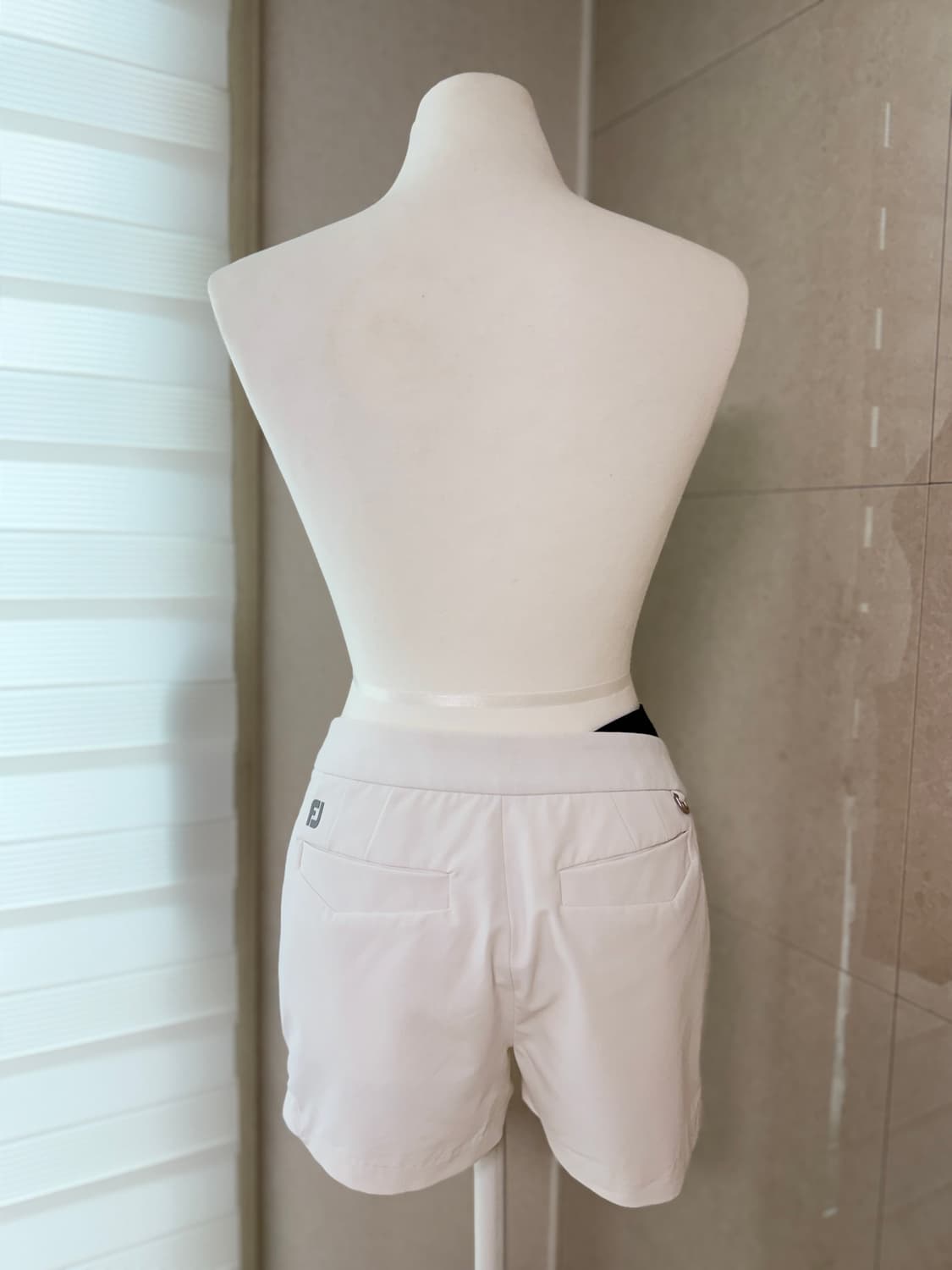 풋조이 FJ 화이트 팬츠 64사이즈 상품이미지3