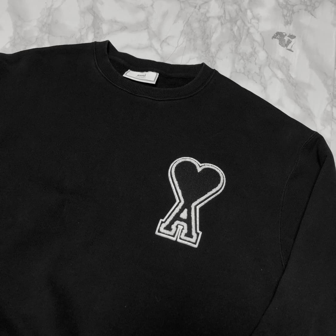 아미 오버핏 맨투맨 티셔츠 상태굿 빅로고 상품이미지2