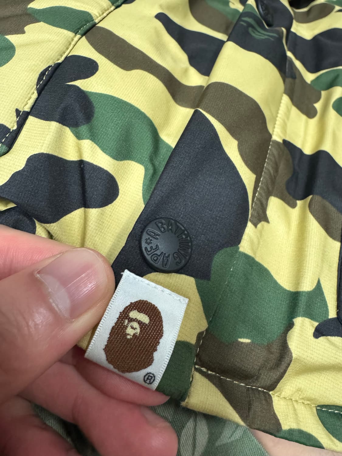 베이프 황계 고어텍스 패딩 XXL 상품이미지4