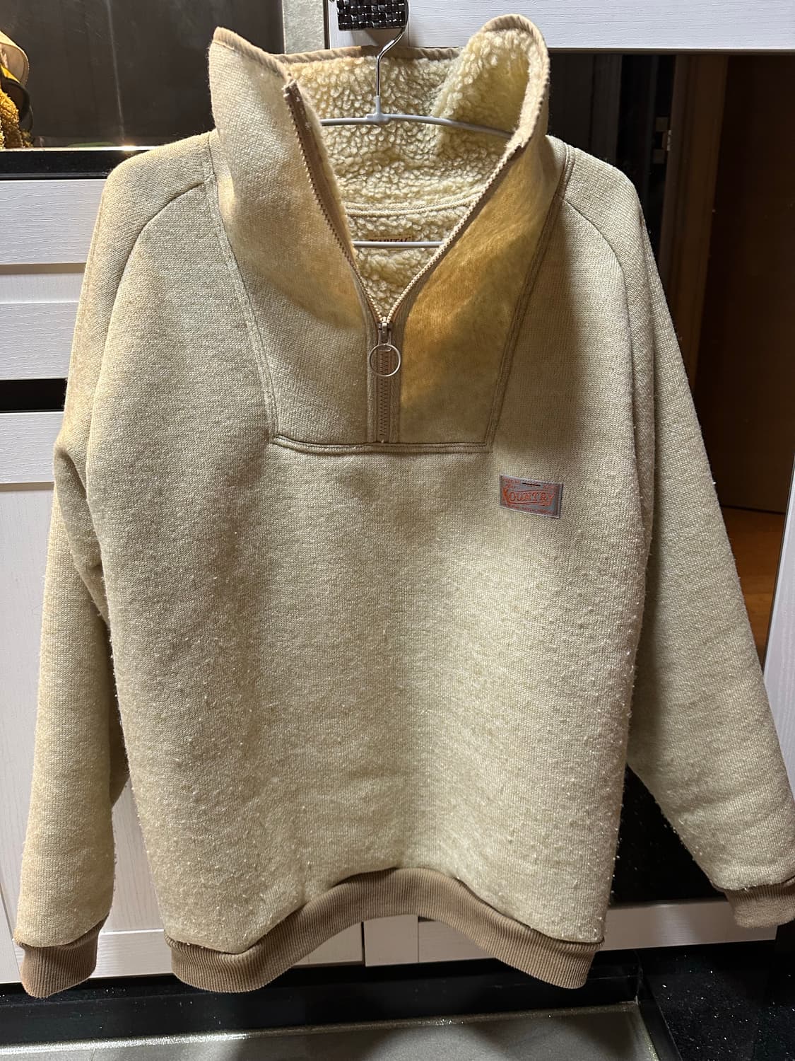 캐피탈 반집업 상품이미지1