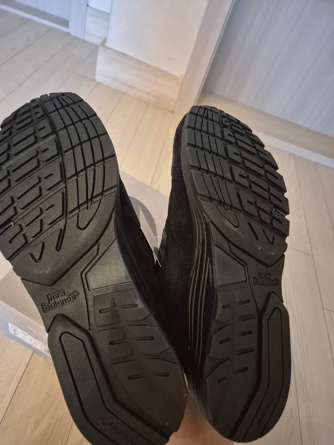 (새상품) 뉴발란스 992 트리플블랙 265 상품이미지5