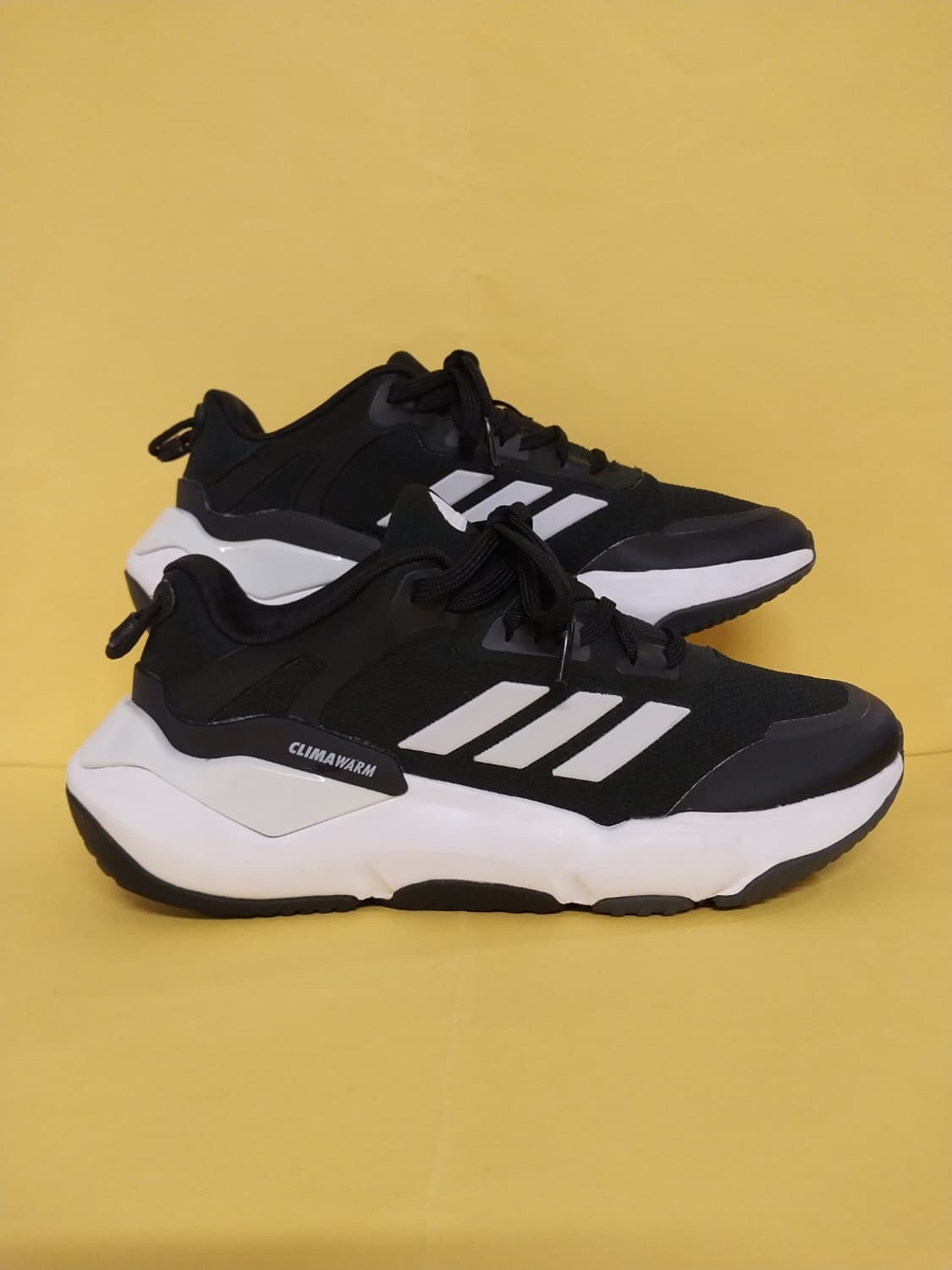 남성 아디다스 클라이마웜 크루저 코어 블랙 화이트 운동화 (235) 상품이미지3