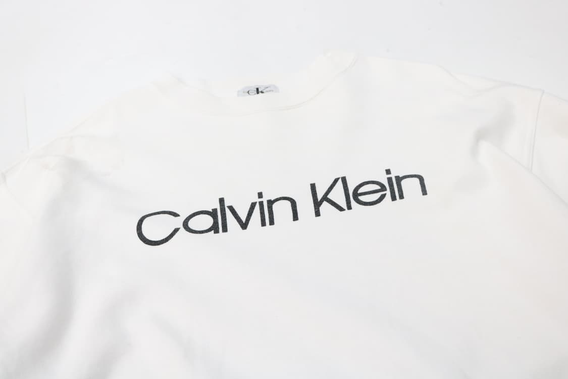 캘빈클라인 진스 오버사이즈 빅로고 크루넥 맨투맨 (M) 상품이미지4