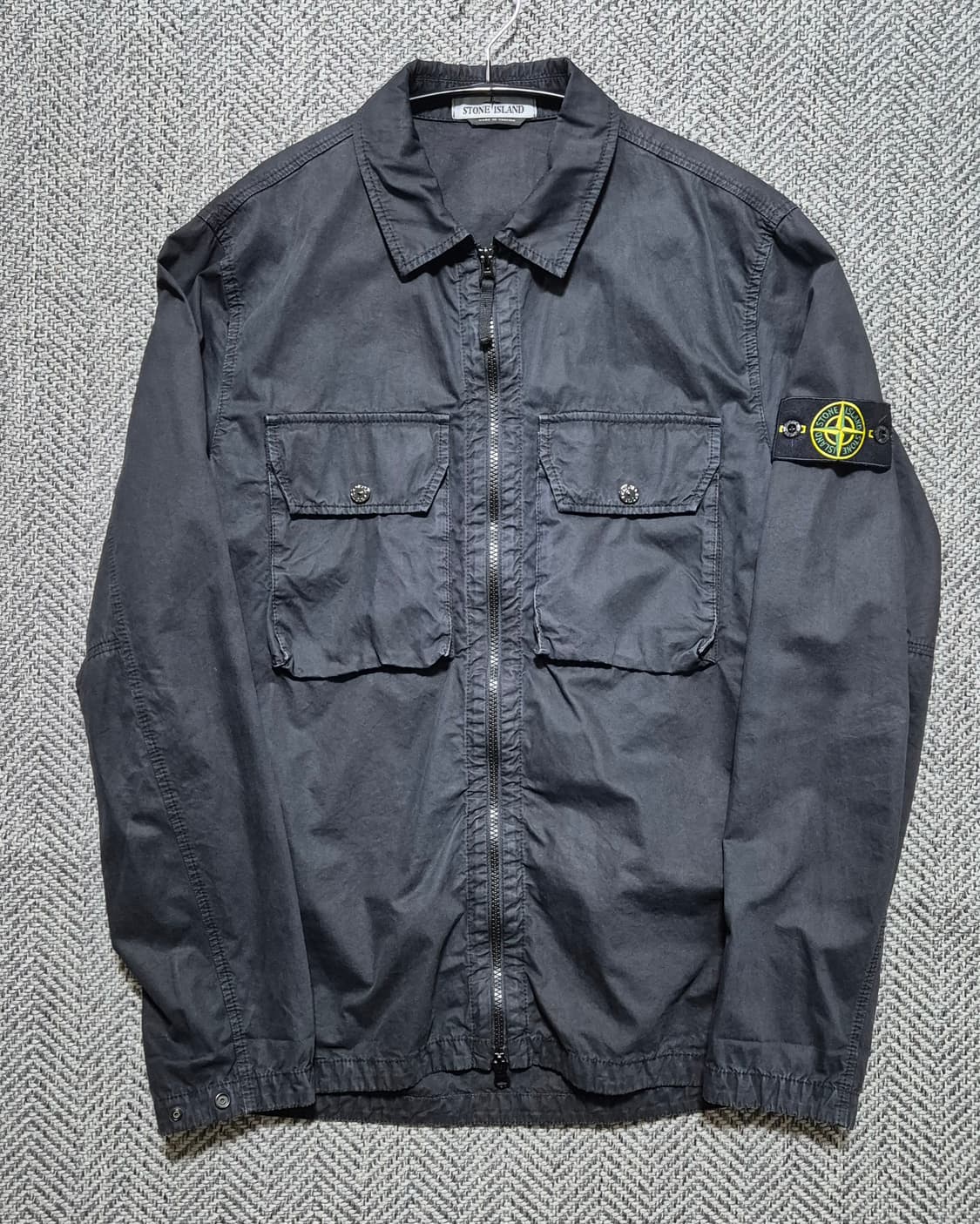 스톤아일랜드 21FW 올드이펙트 오버셔츠 블랙 L 상품이미지1