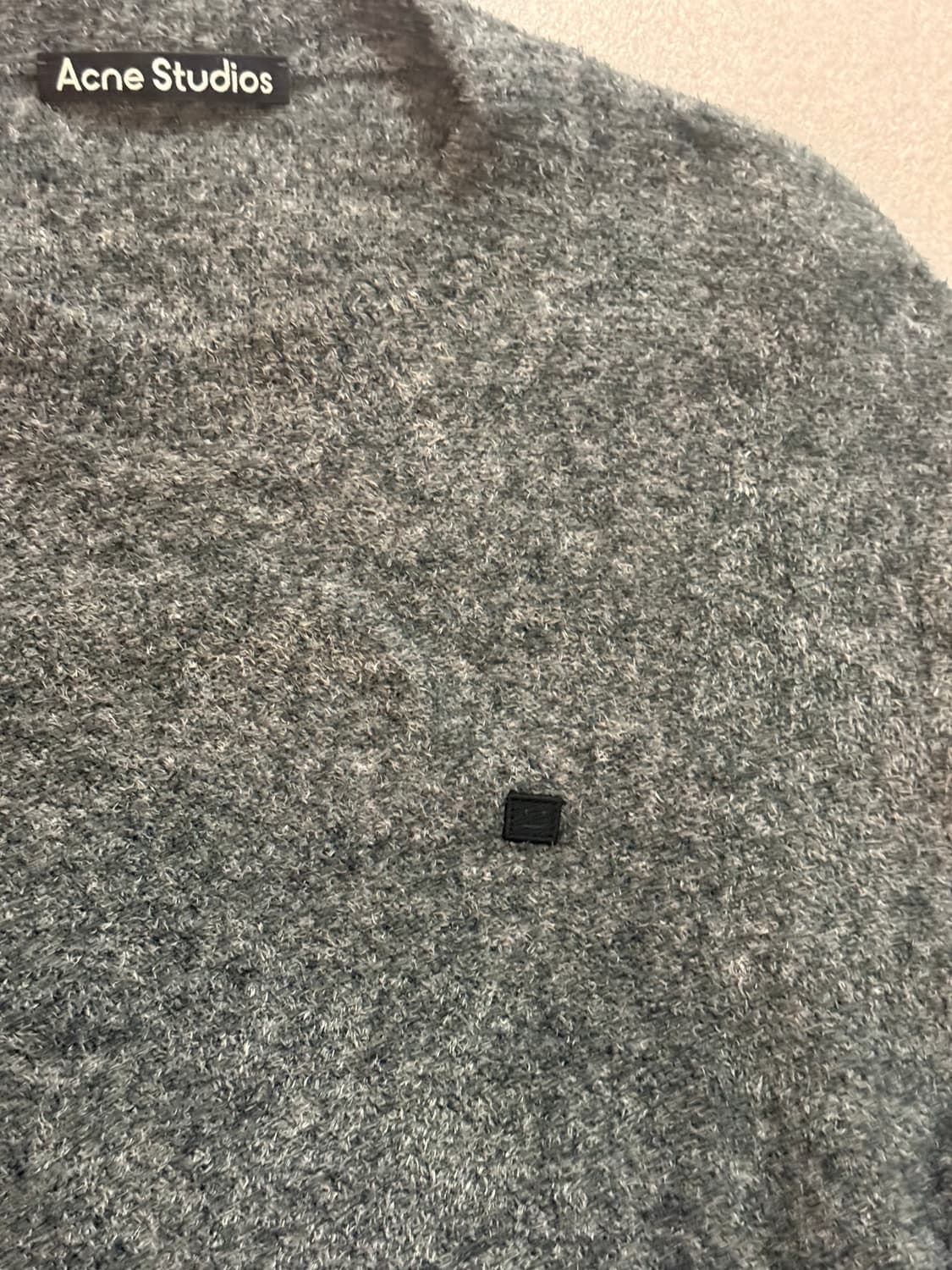 아크네 스튜디오 그레이 니트 M 상품이미지2