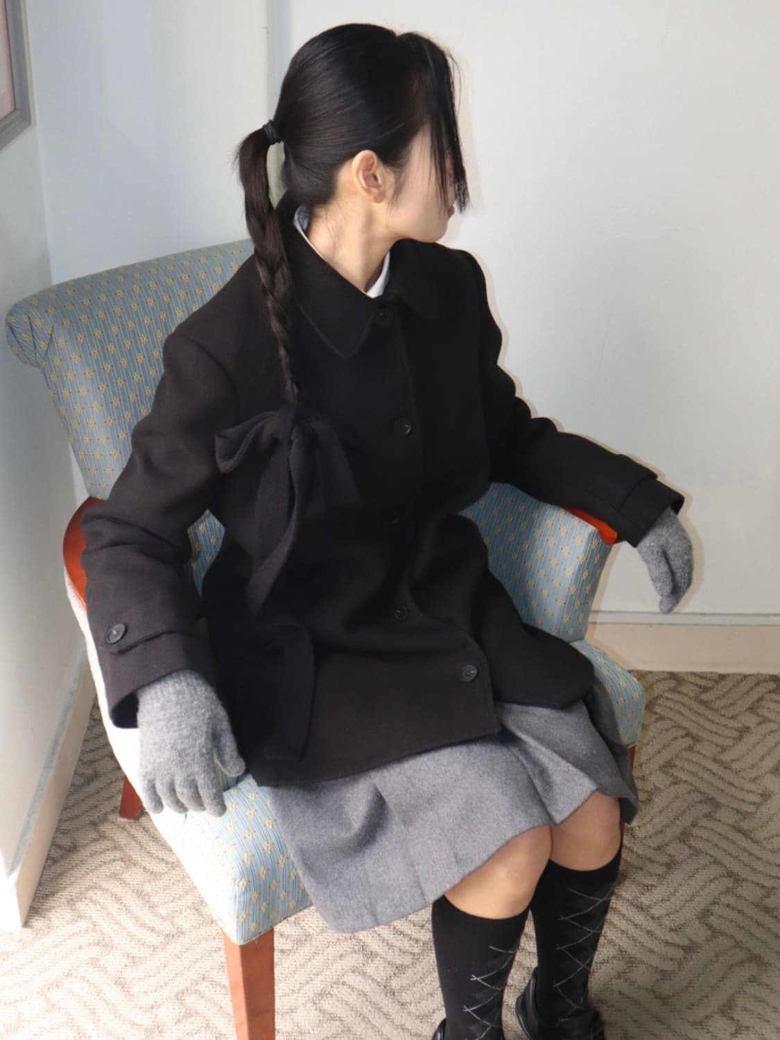 (새상품) 라운드카라 블랙 코트 상품이미지2