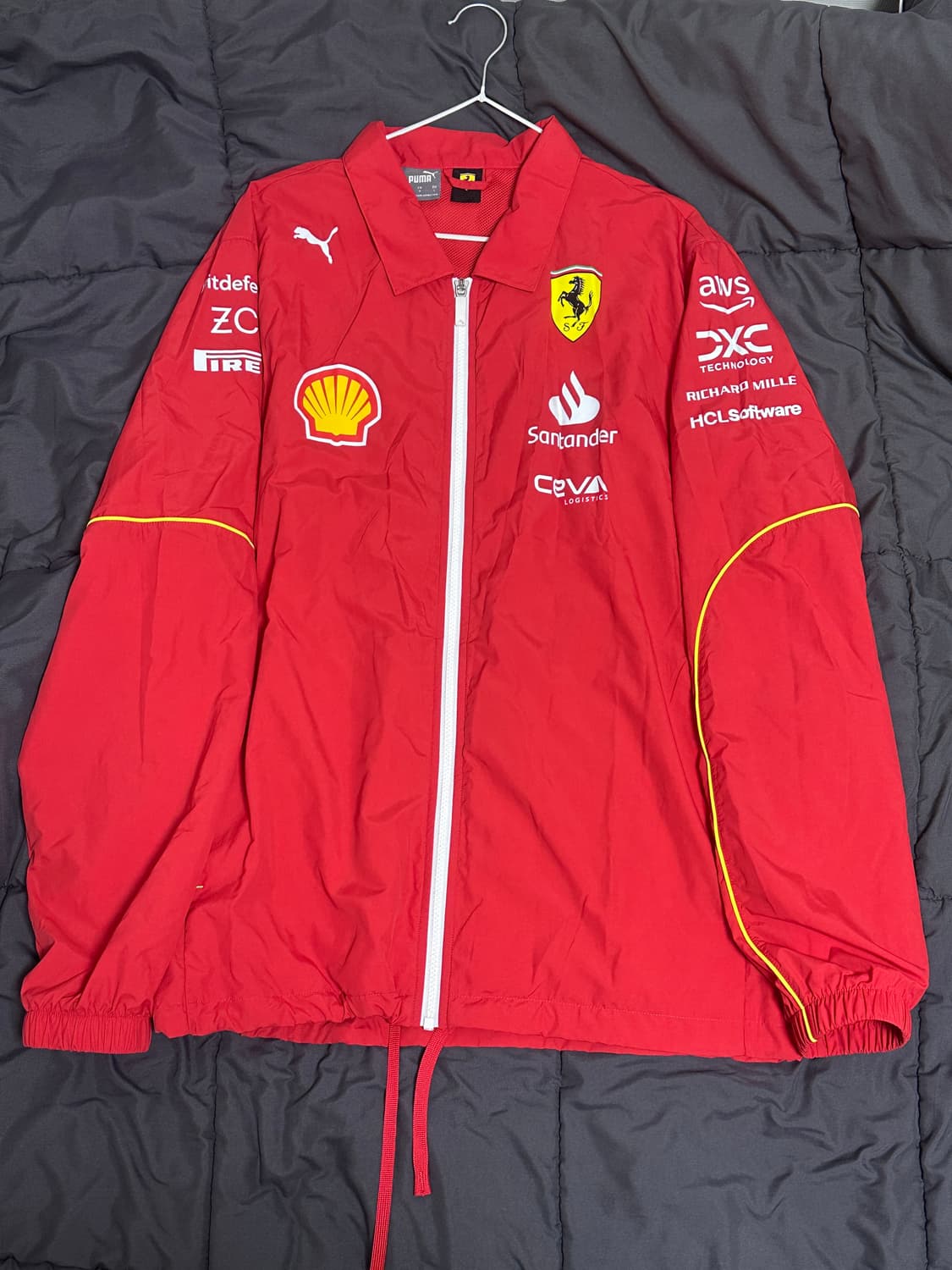 F1 페라리 푸마 2024 팀 코치 자켓 바람막이 상품이미지1