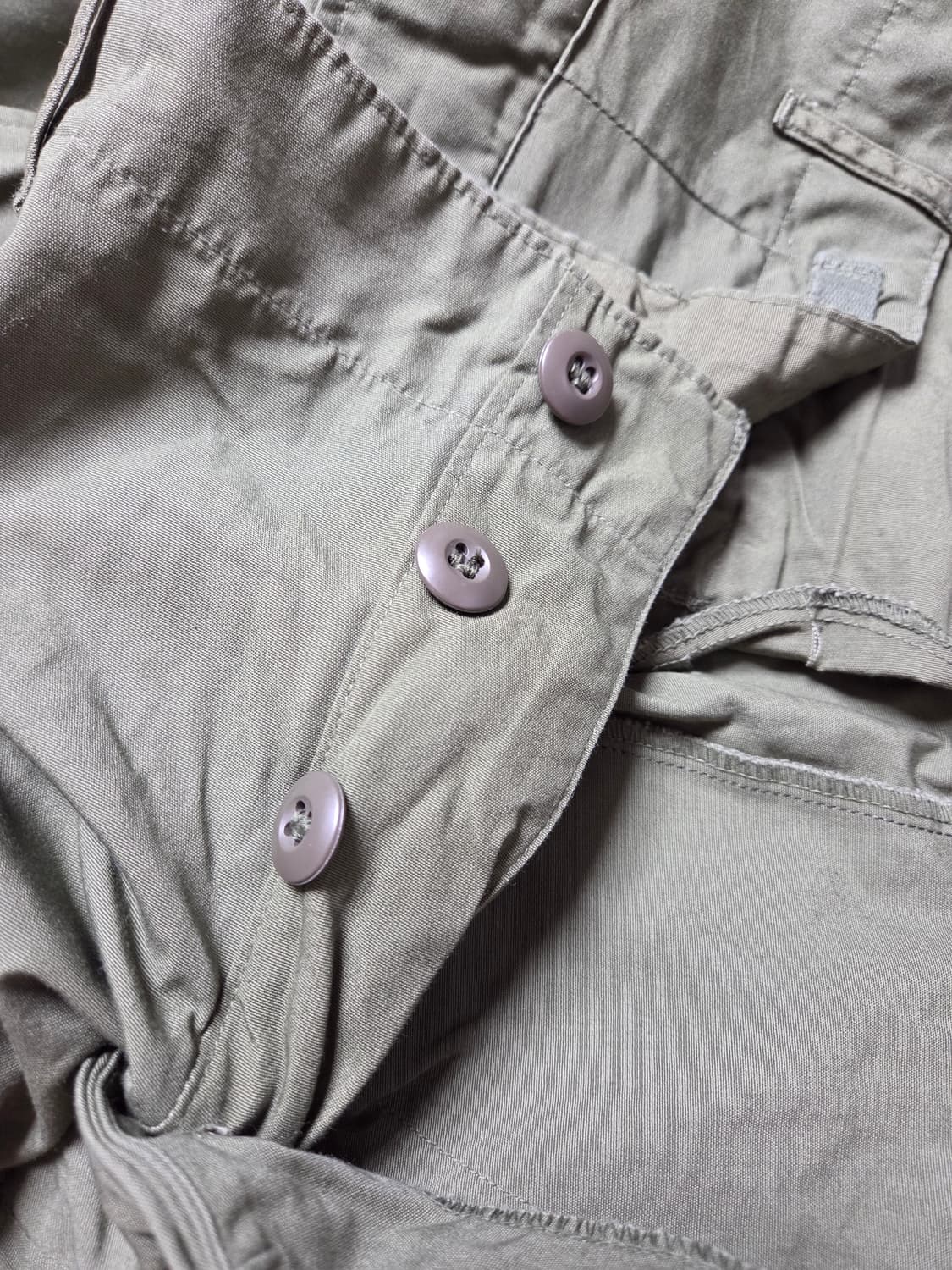 미군 오리지날 정글퍼티그 바지.L.R.새제품.67년도산
  상품이미지5