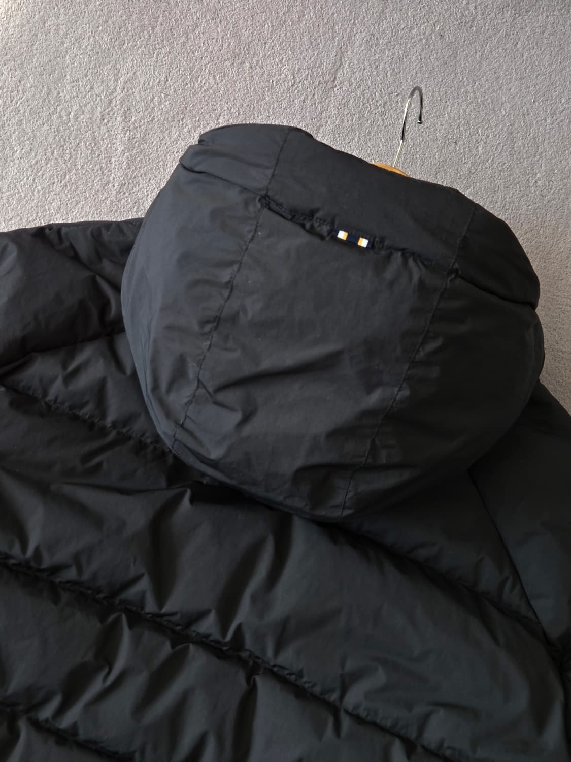 (110)
헤지스 구스다운 패딩점퍼 남
 상품이미지5