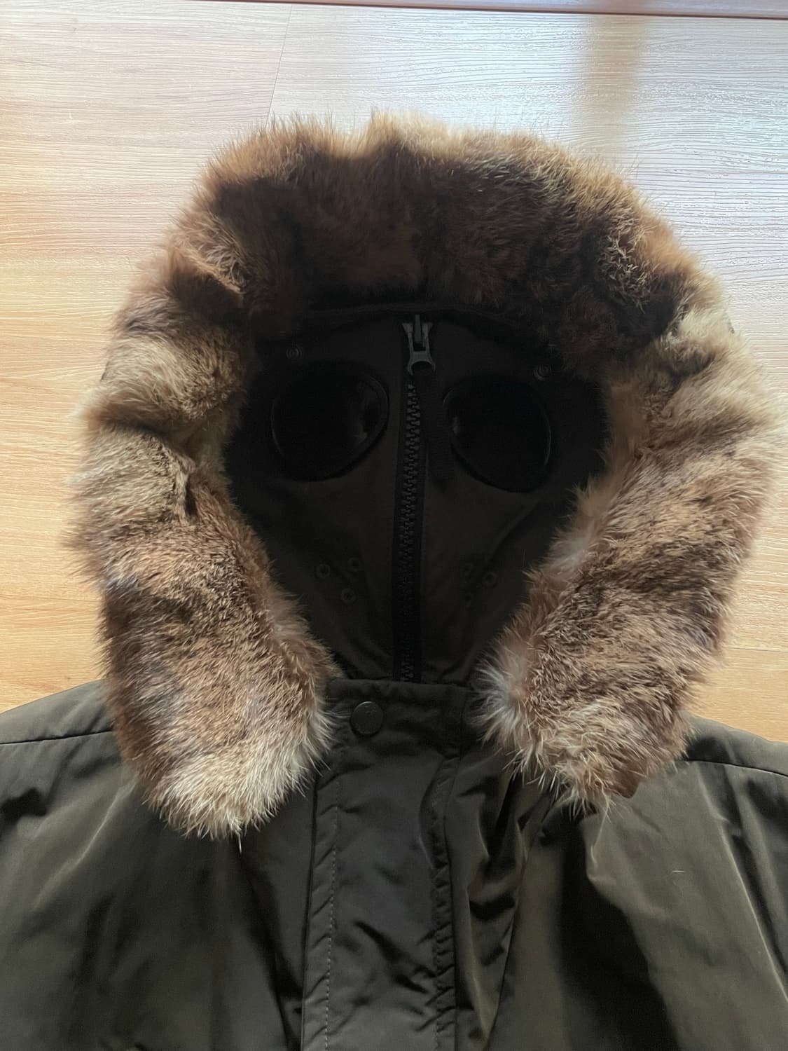 11fw Cp컴퍼니 풀 마스크 패디드 자켓 상품이미지2