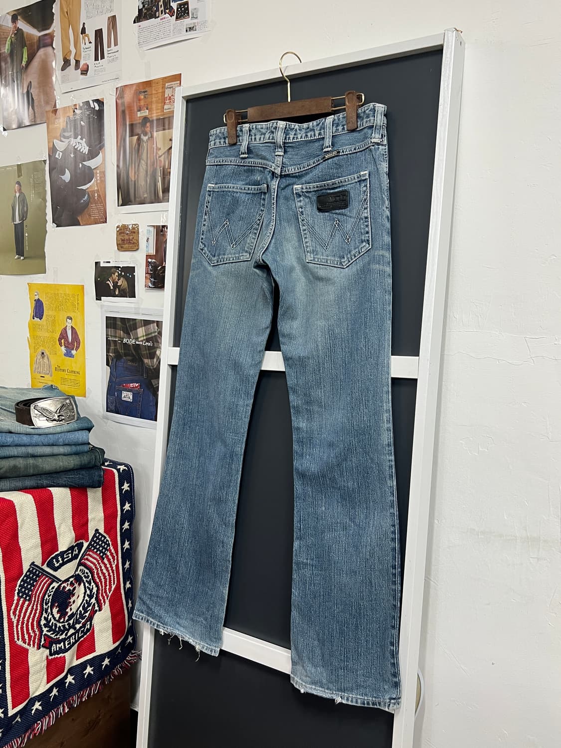 Wrangler 랭글러 부츠컷 나팔핏 연청 데님 팬츠 상품이미지1