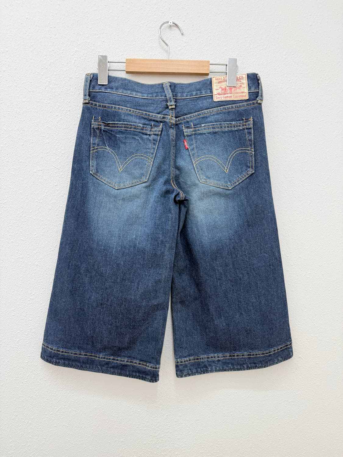 빈티지 리바이스 로우라이즈 하프 와이드 데님 팬츠 상품이미지4