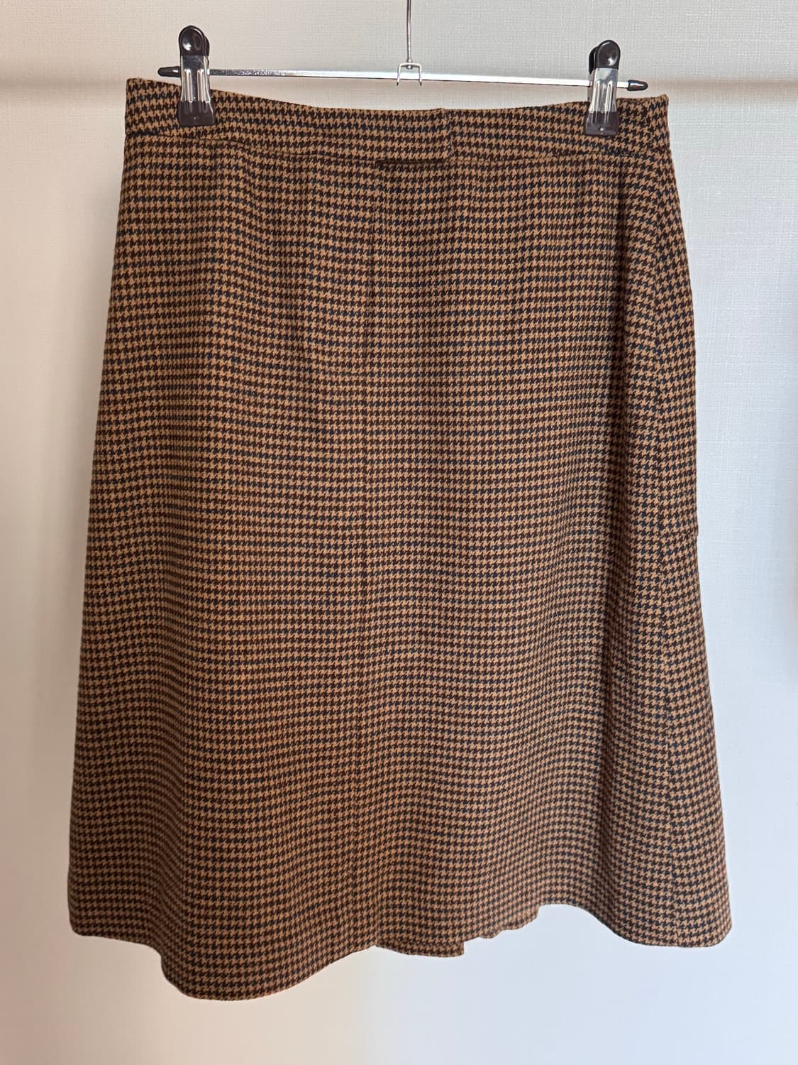 on&on 미디스커트 상품이미지1