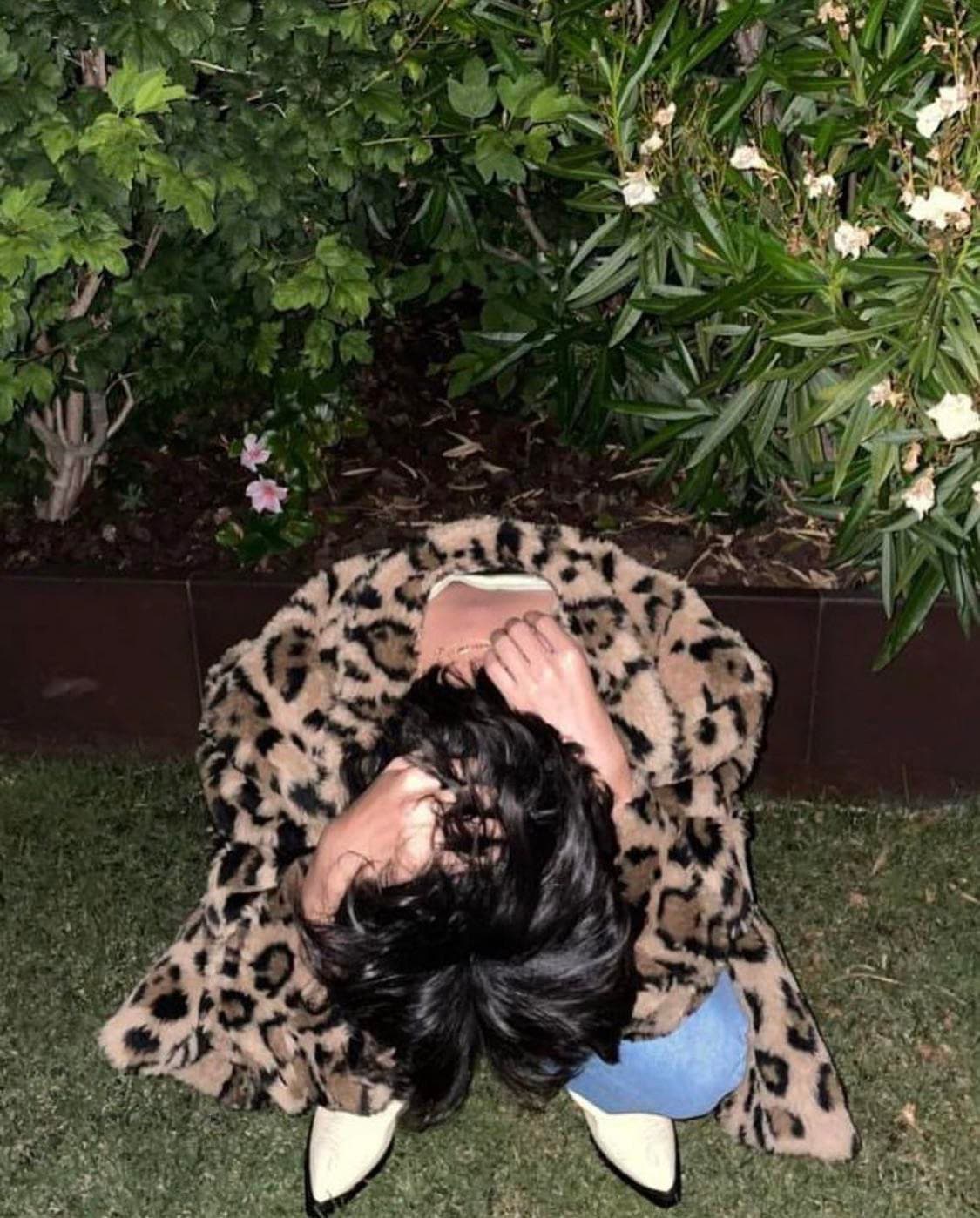 [뷔 착용] 에디슬리먼 셀린느 AW22 알파카 레오파드 코트  상품이미지7