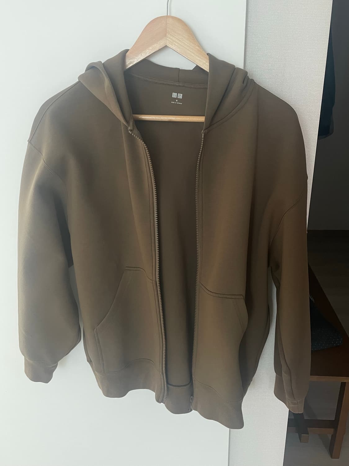 유니클로 후드집업 상품이미지2