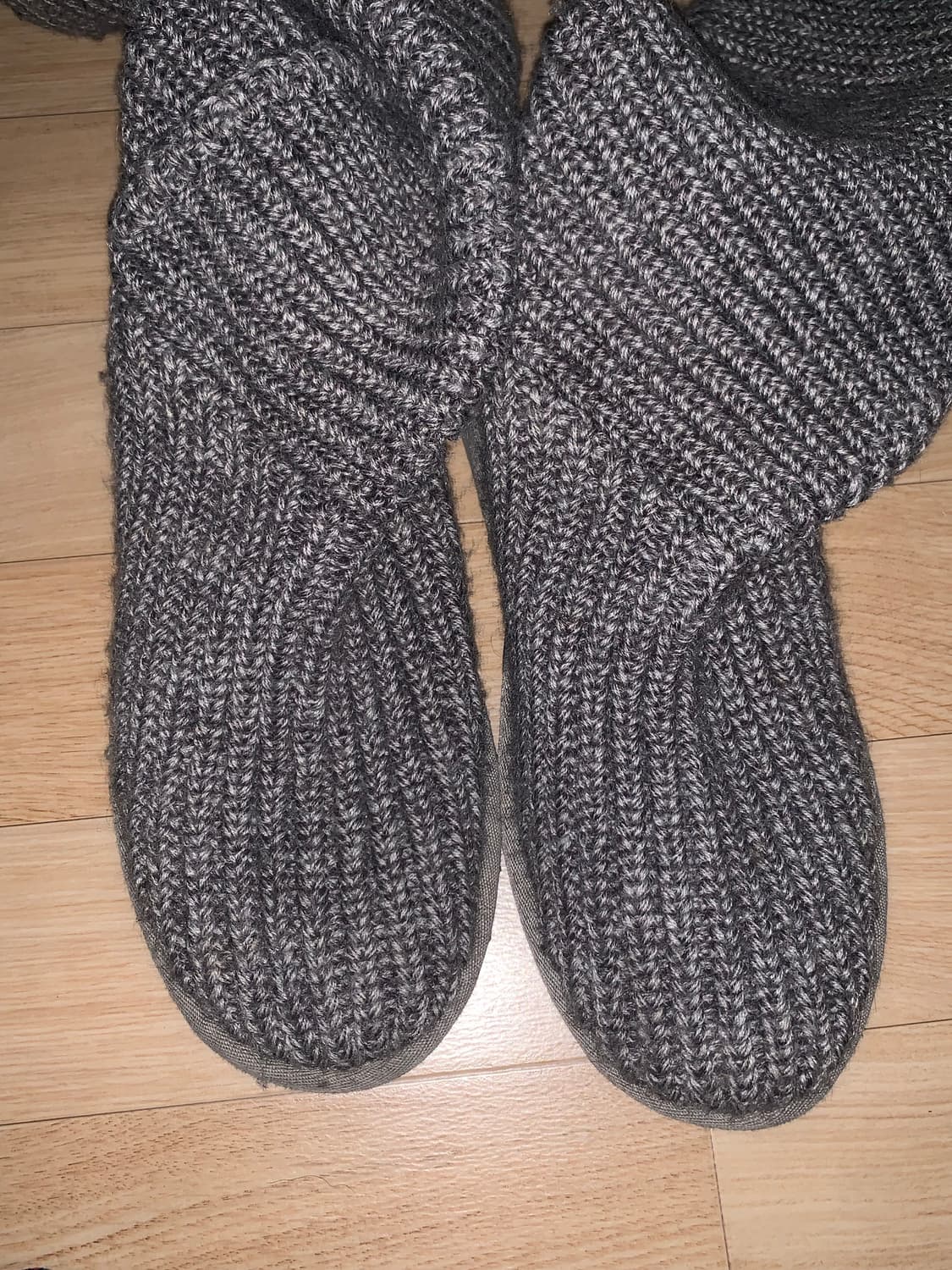 어그 카디부츠 240-250 새상품급 (1회착용) 상태최상 상품이미지4