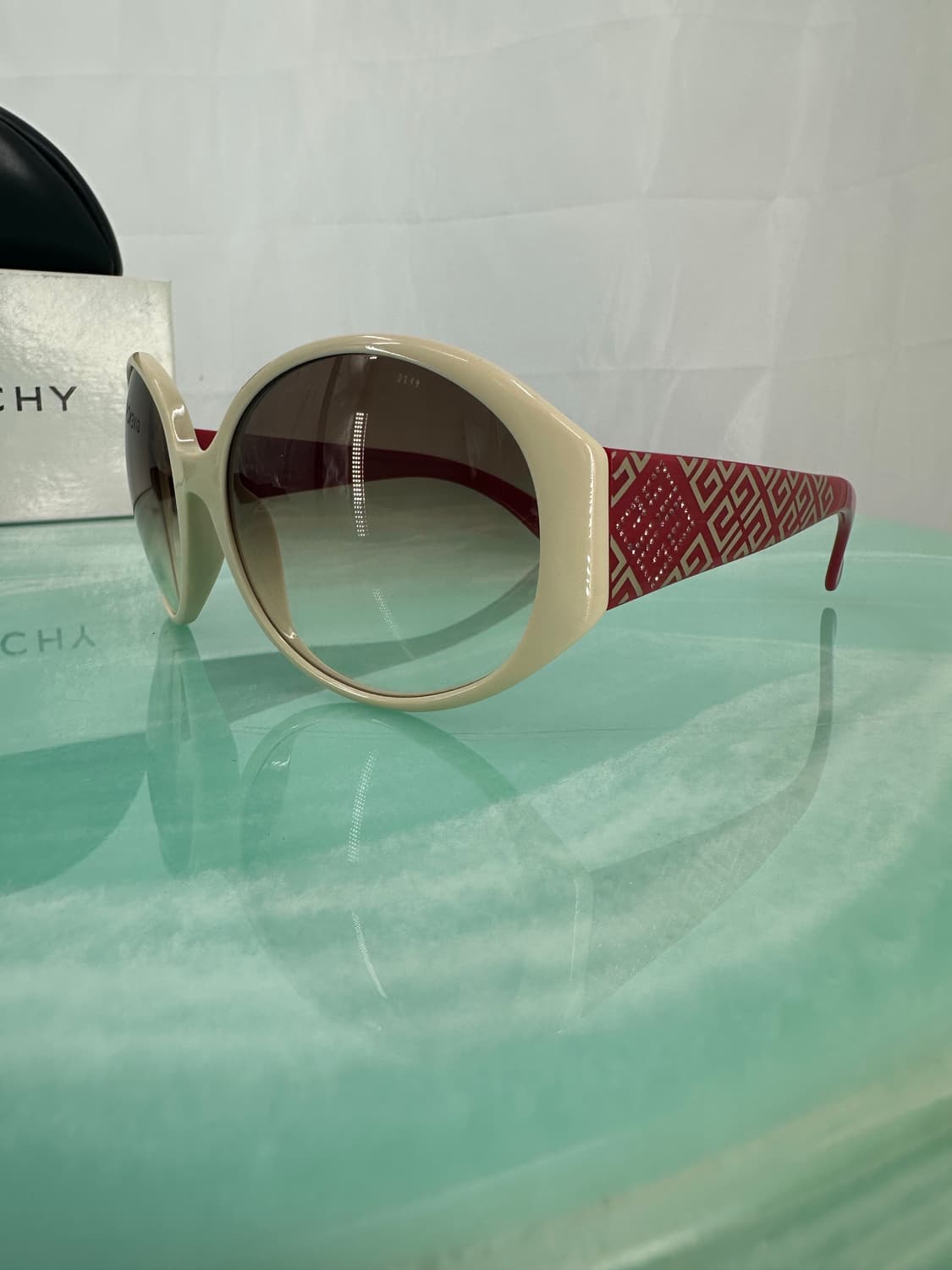 [새상품 무료배송] 지방시 Made in Italy 선글라스 상품이미지1