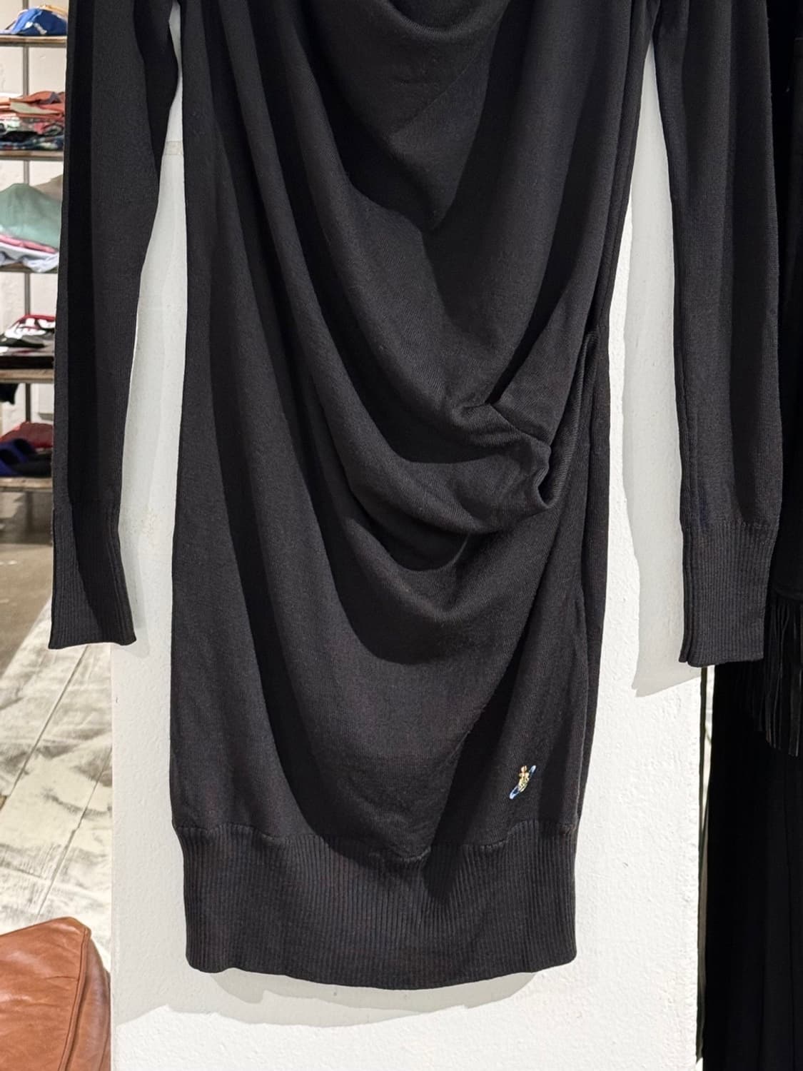 비비안웨스트우드 레드라벨 블랙 드레이프 울 드레스 상품이미지5