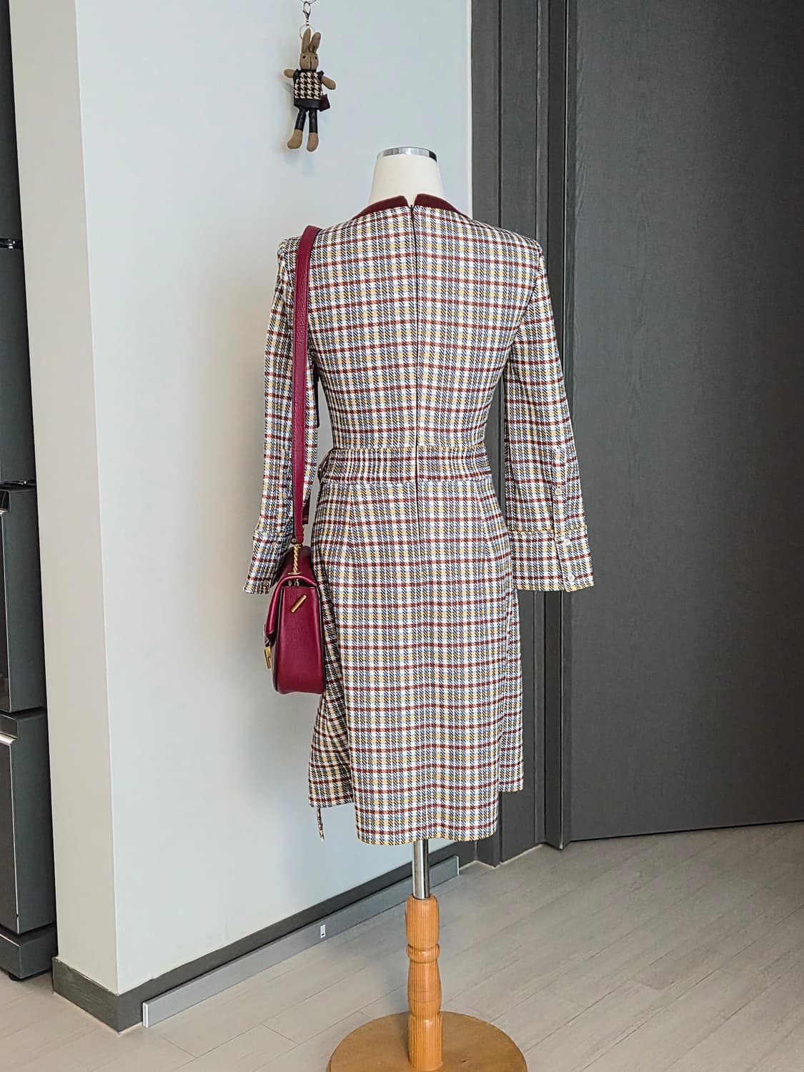 [DEWL] 새상품듀엘 체크 트위드 랩 원피스 (55사이즈) 상품이미지4