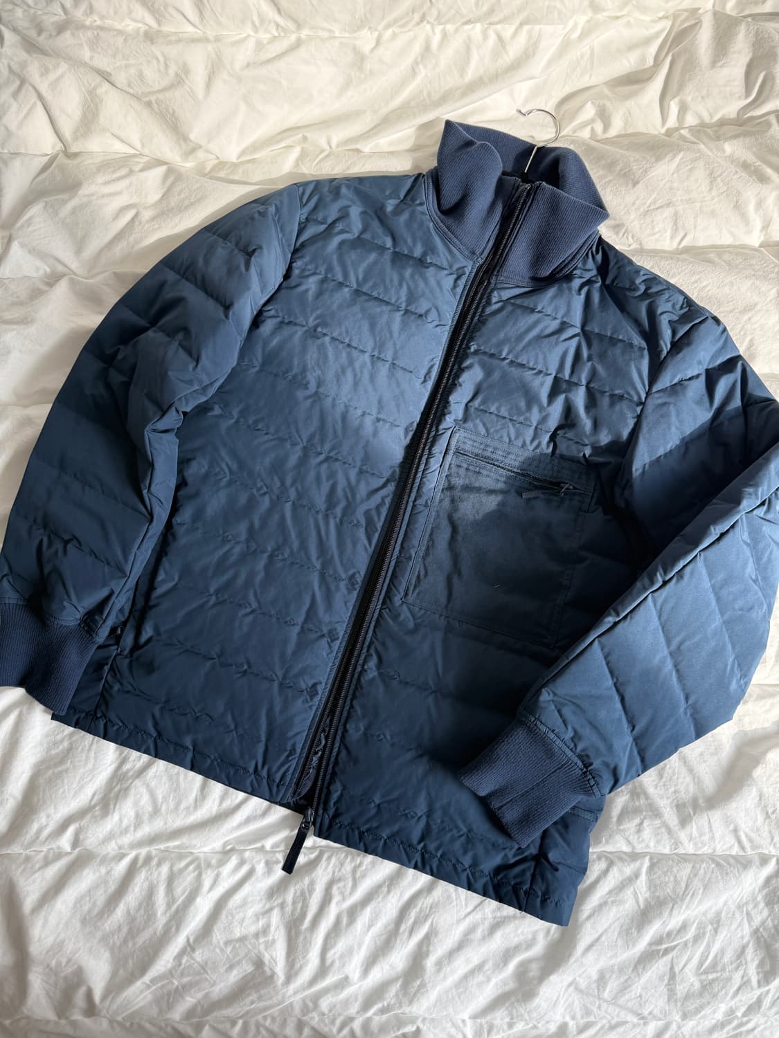 유니클로 U라인 경량 자켓 상품이미지1