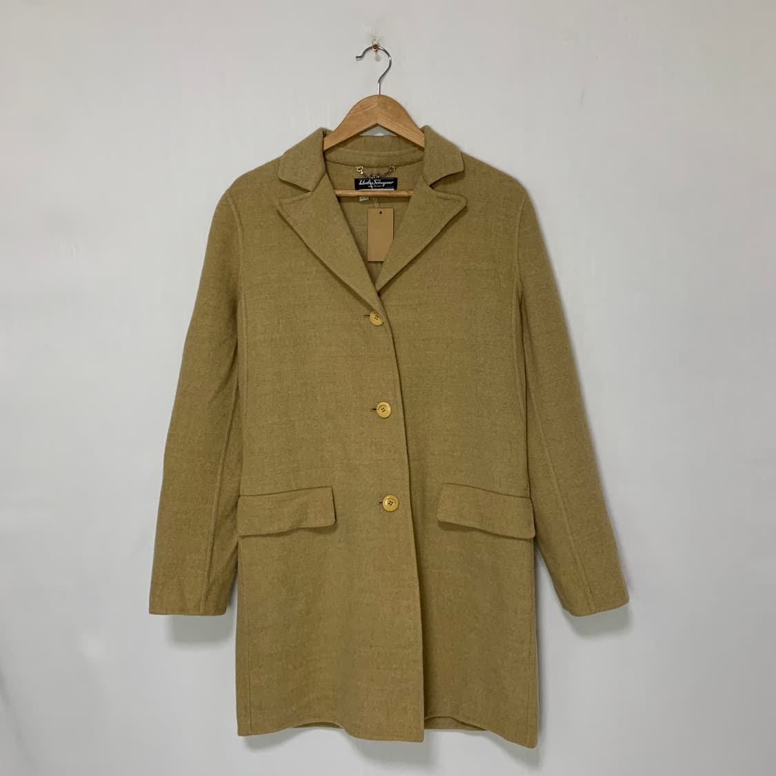 살바토레 페라가모 빈티지 카멜 베이지 울 모직 여성 코트 상품이미지1
