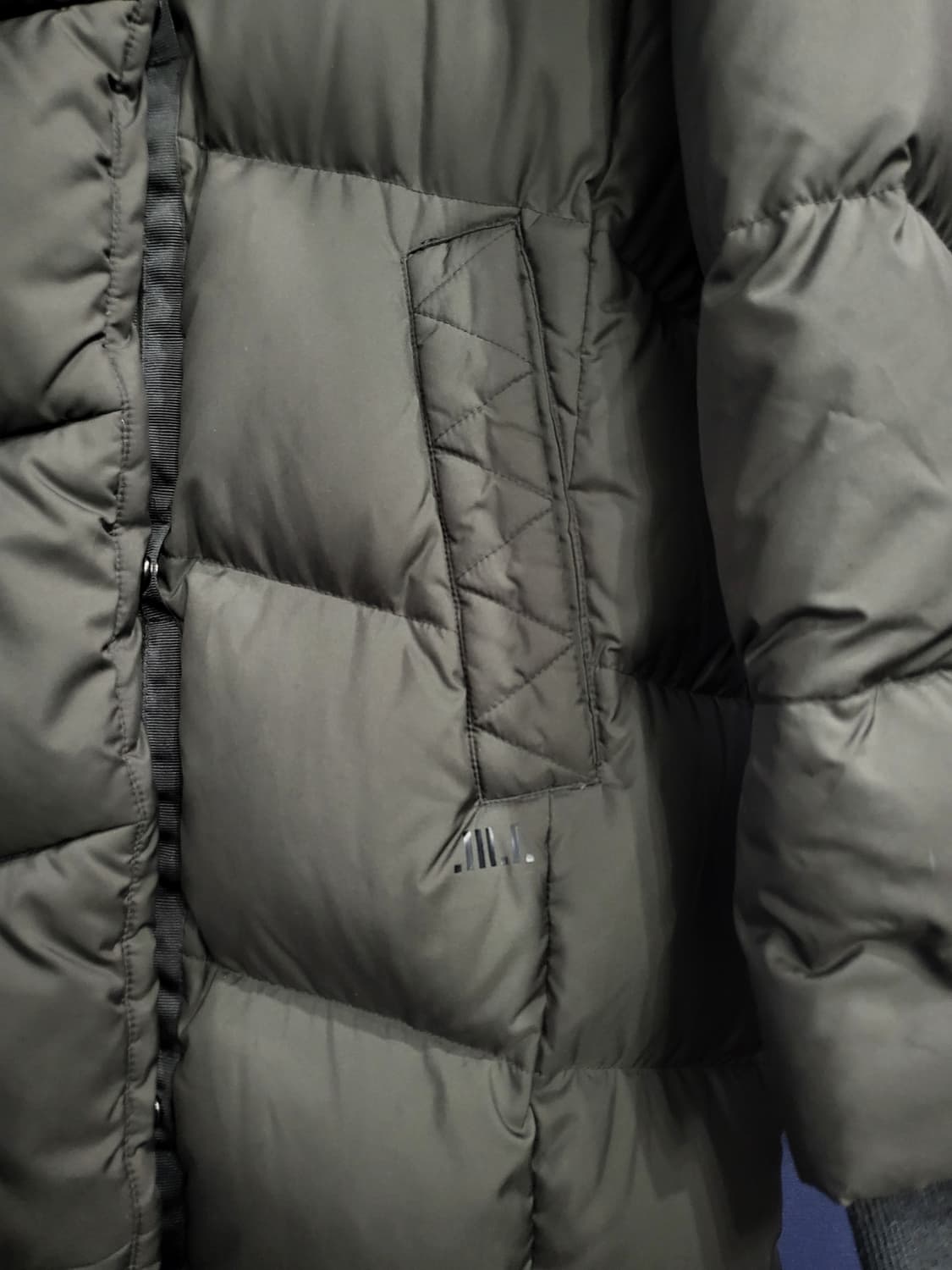 질스튜어트 다운 넥 롱패딩 상품이미지5