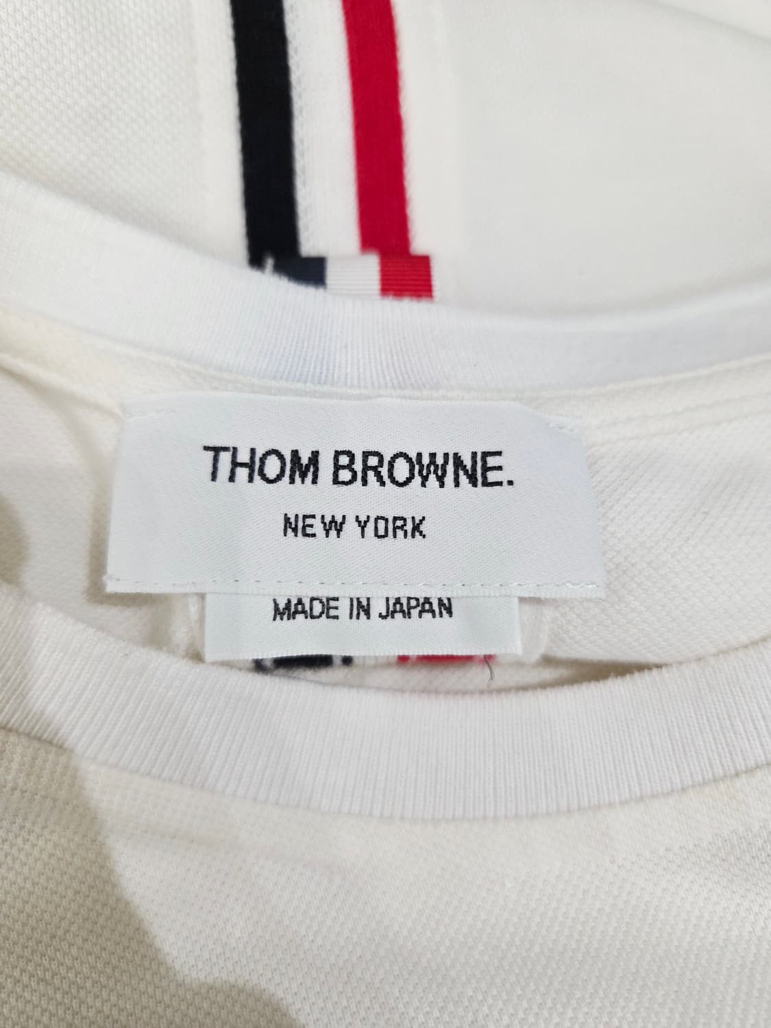 톰브라운 재팬 센터백 화이트 반팔 티셔츠_3 상품이미지8