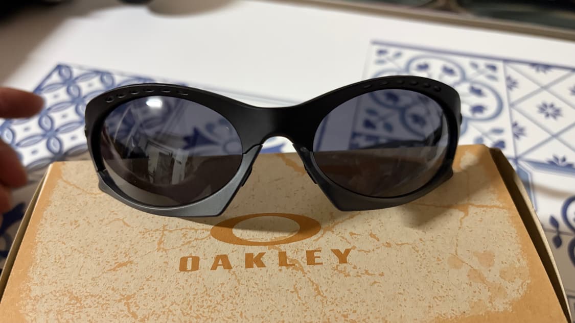 오클리 플란타리스 매트 블랙  상품이미지2