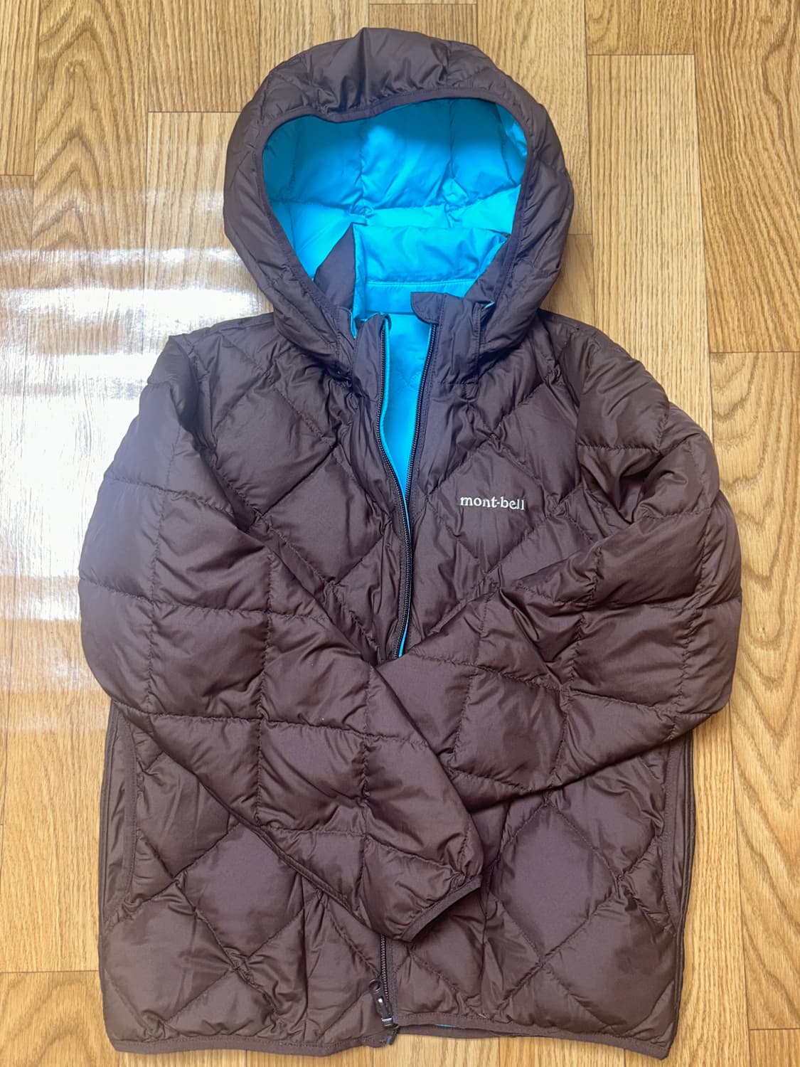 몽벨 리버시블 경량패딩 민트초코 상품이미지2