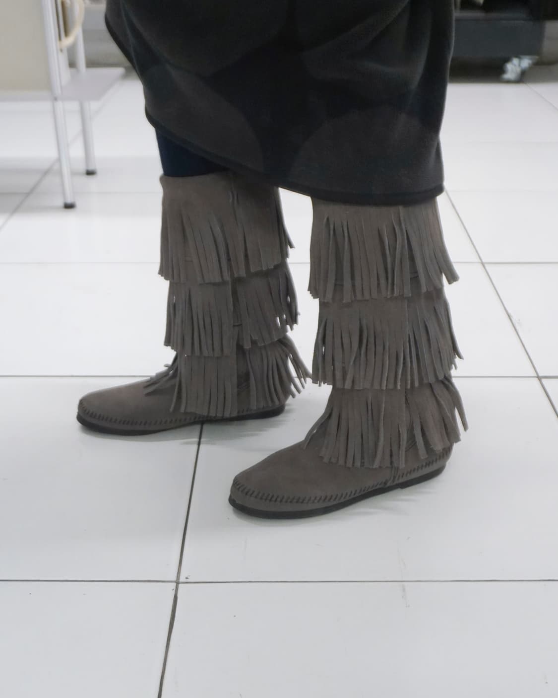 MINNETONKA triple-layer fringe boots 상품이미지5