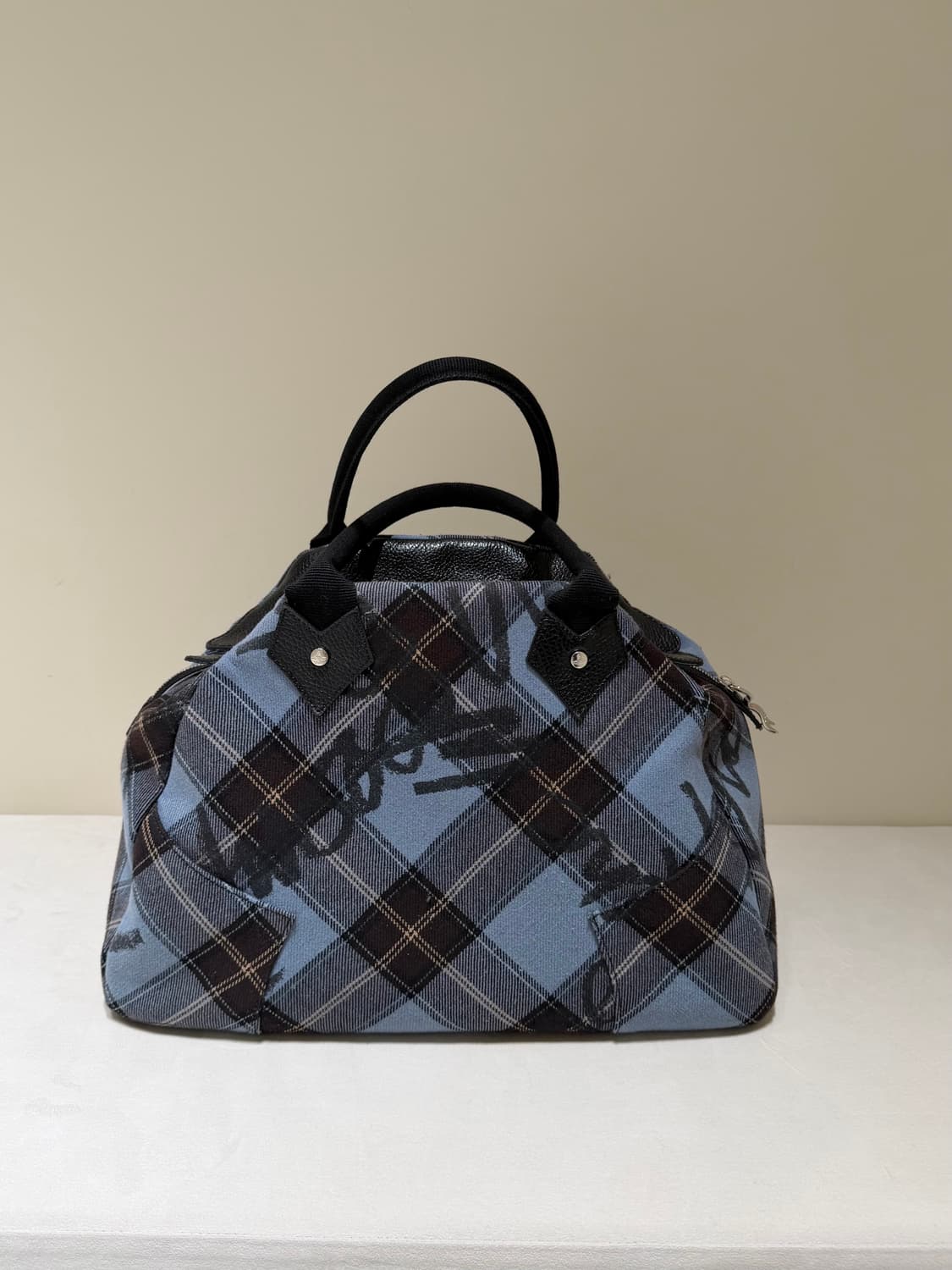 비비안웨스트우드 토트백 상품이미지3