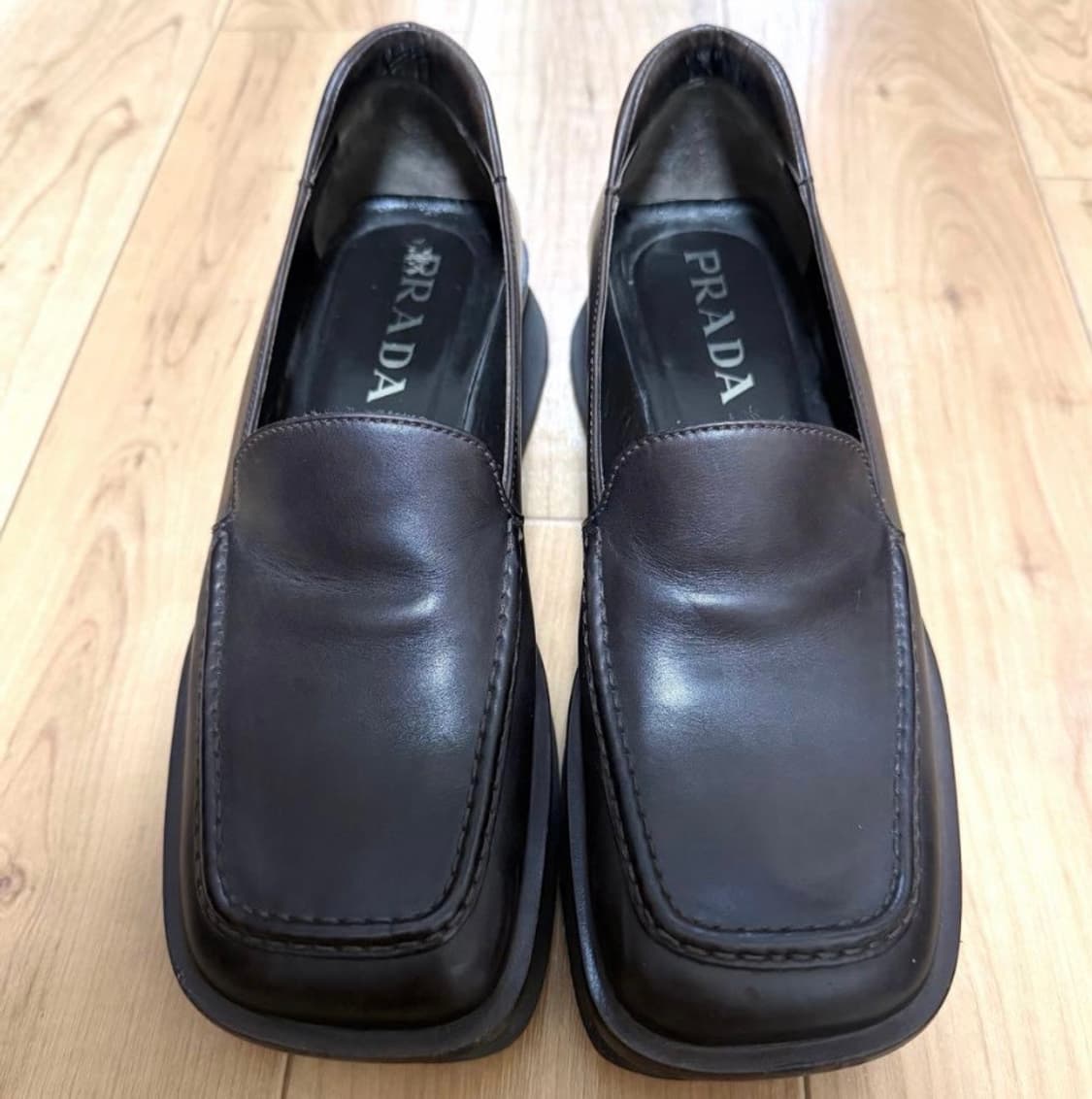 Prada 스퀘어토 로퍼 상품이미지1