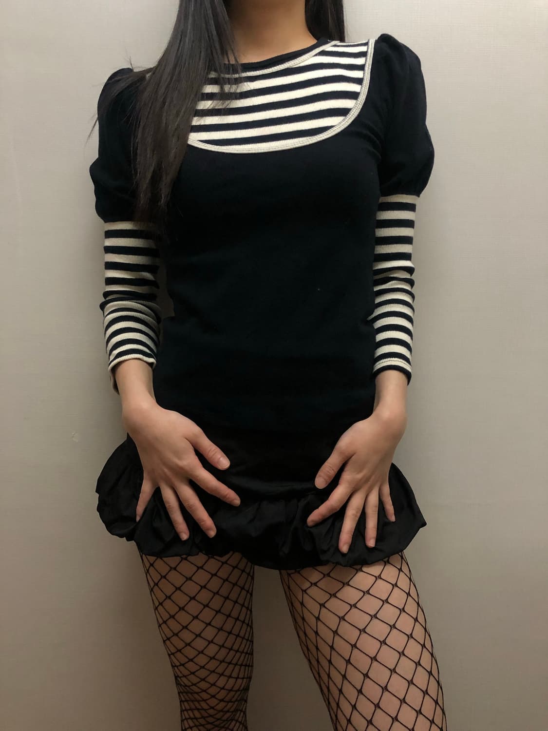 빈티지 블랙 스트라이프 레이어드 니트 상품이미지4