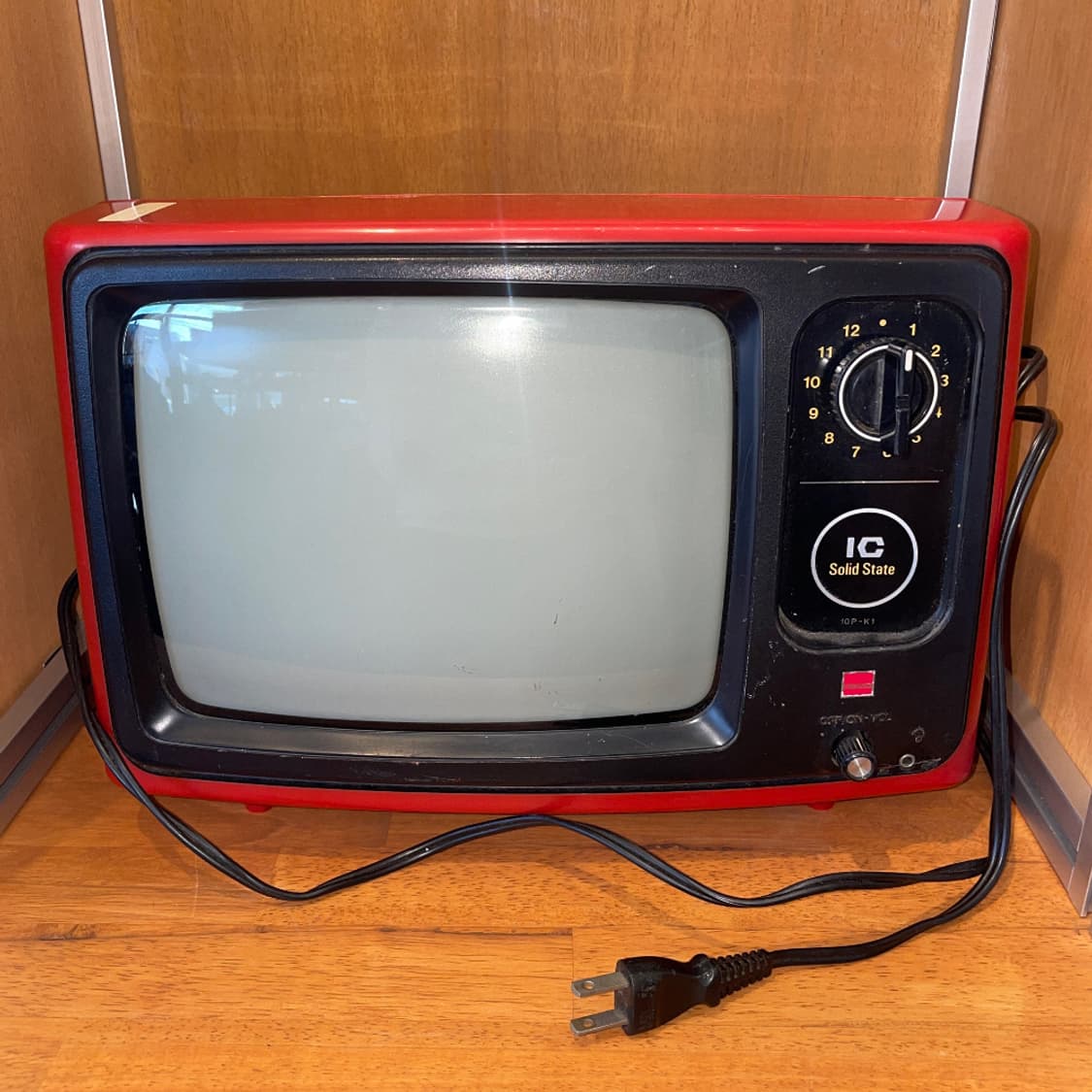 Sharp 10P-K1 Black-and-White TV 상품이미지5