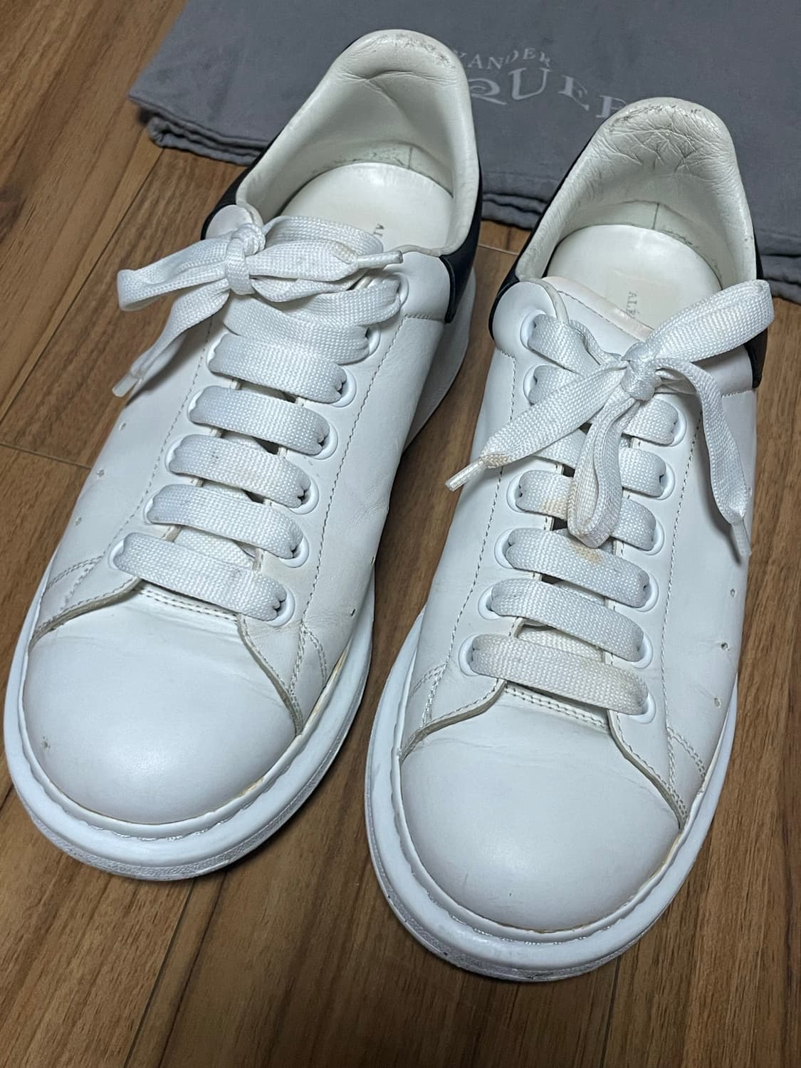 Alexander McQueen 알렉산더맥퀸 오버솔 화이트 블랙 40   상품이미지2